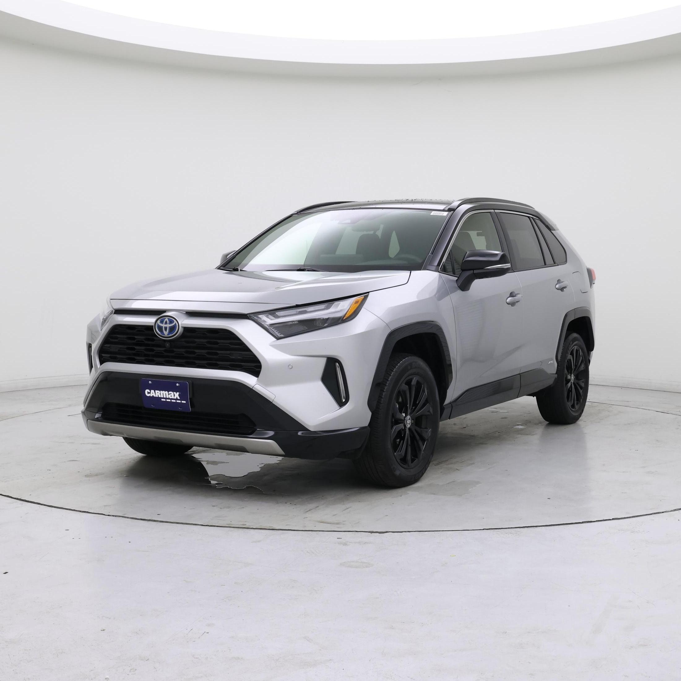 Thumbnail: 2023 Toyota RAV4 - 4