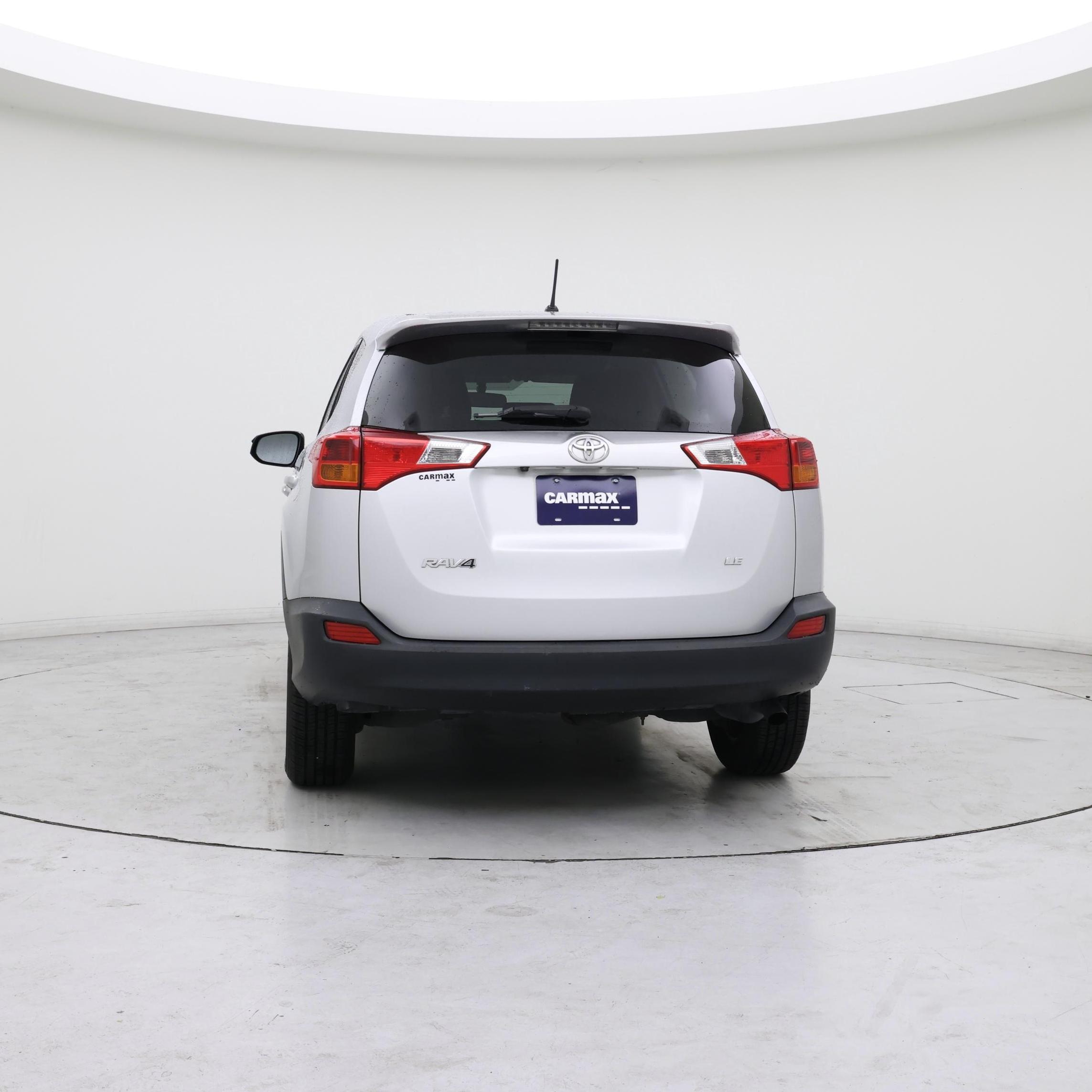 Thumbnail: 2015 Toyota RAV4 - 6