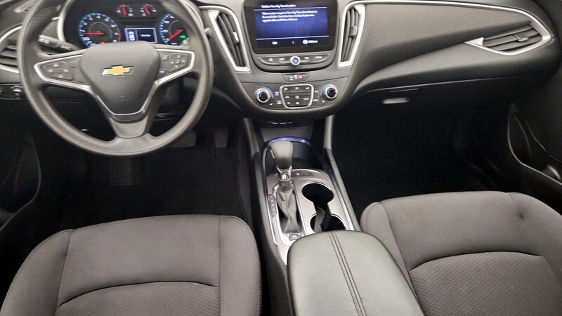 2022 Chevrolet Malibu LT 9