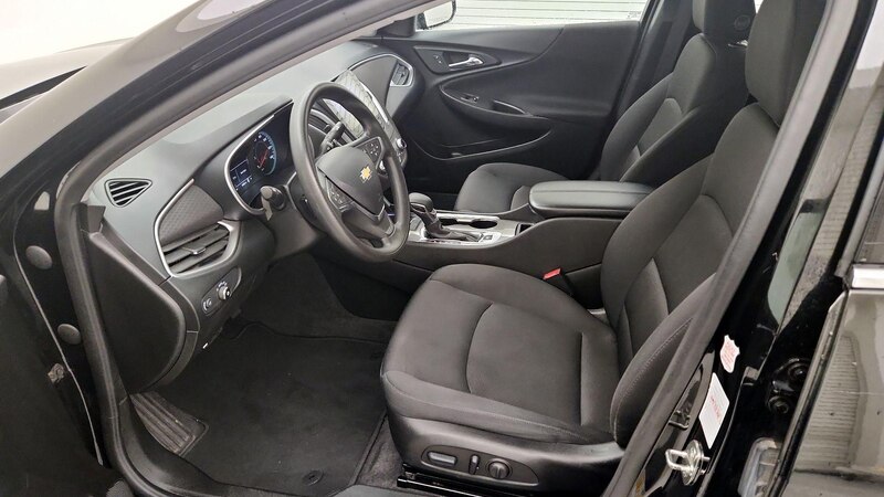2022 Chevrolet Malibu LT 11