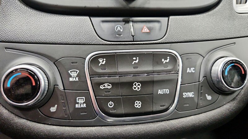 2022 Chevrolet Malibu LT 16