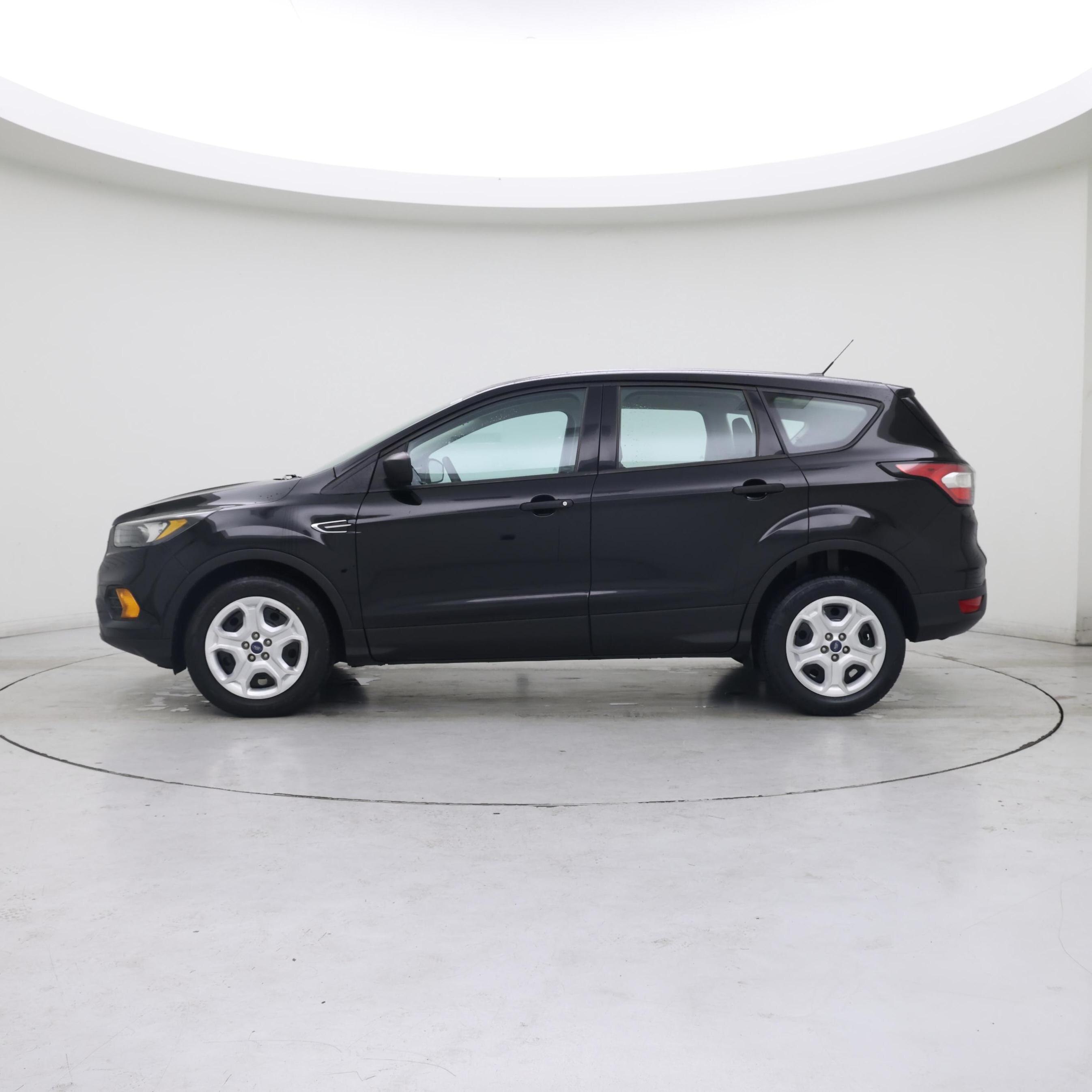 Thumbnail: 2018 Ford Escape - 3