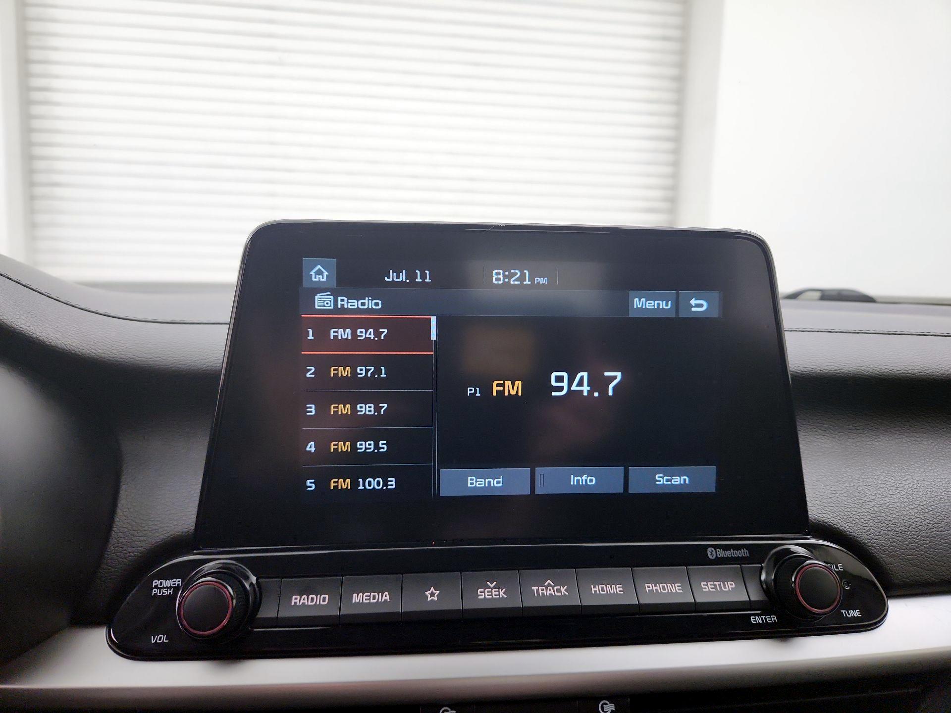 Thumbnail: 2021 Kia Forte - 15