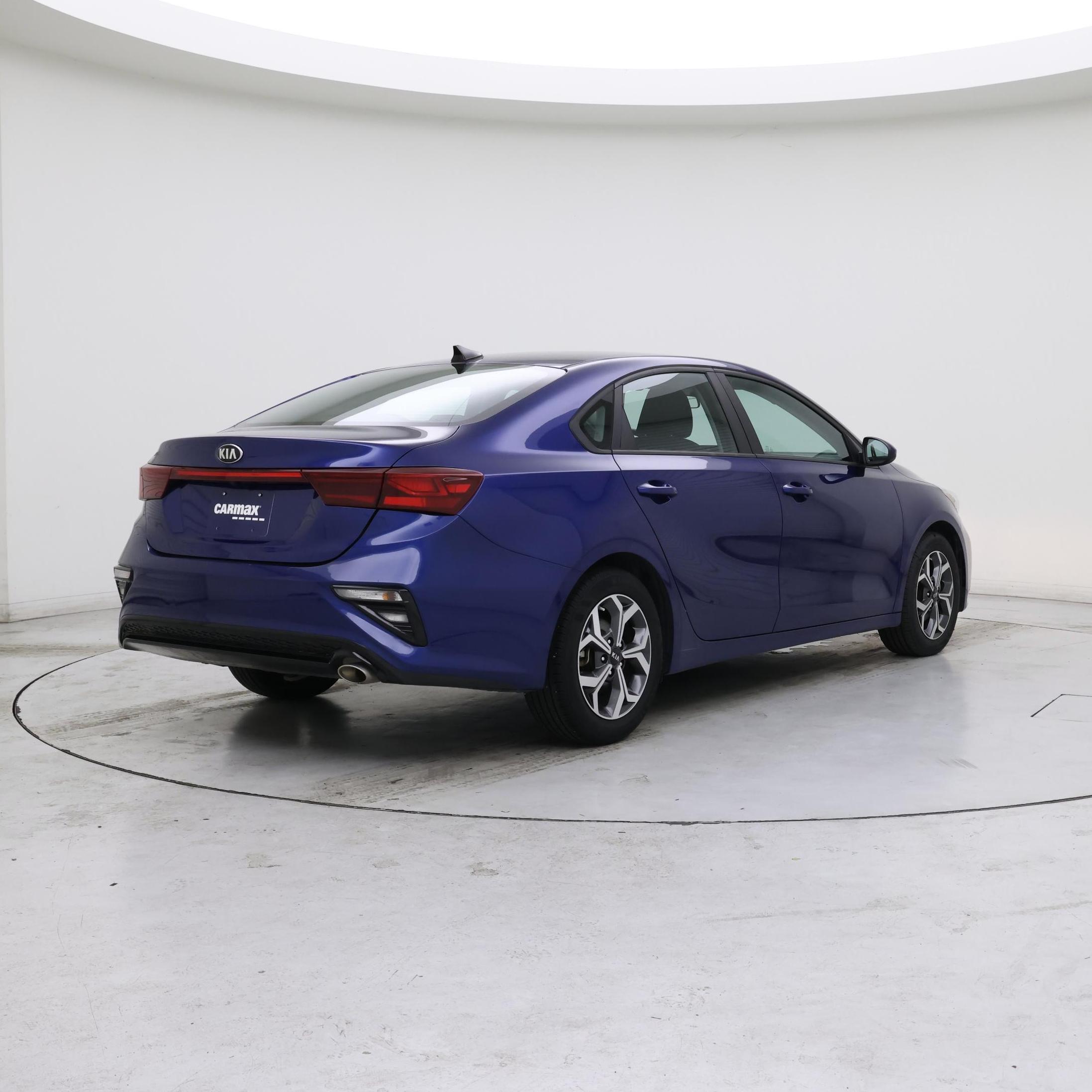Thumbnail: 2021 Kia Forte - 8