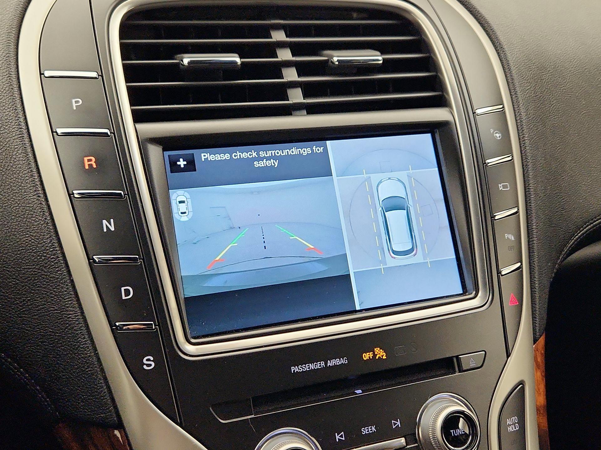 Thumbnail: 2017 Lincoln MKX - 15