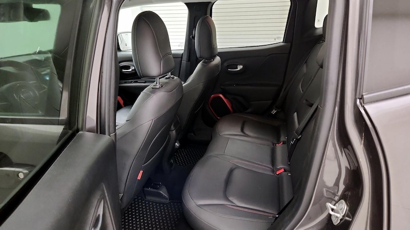 2018 Jeep Renegade Trailhawk 21