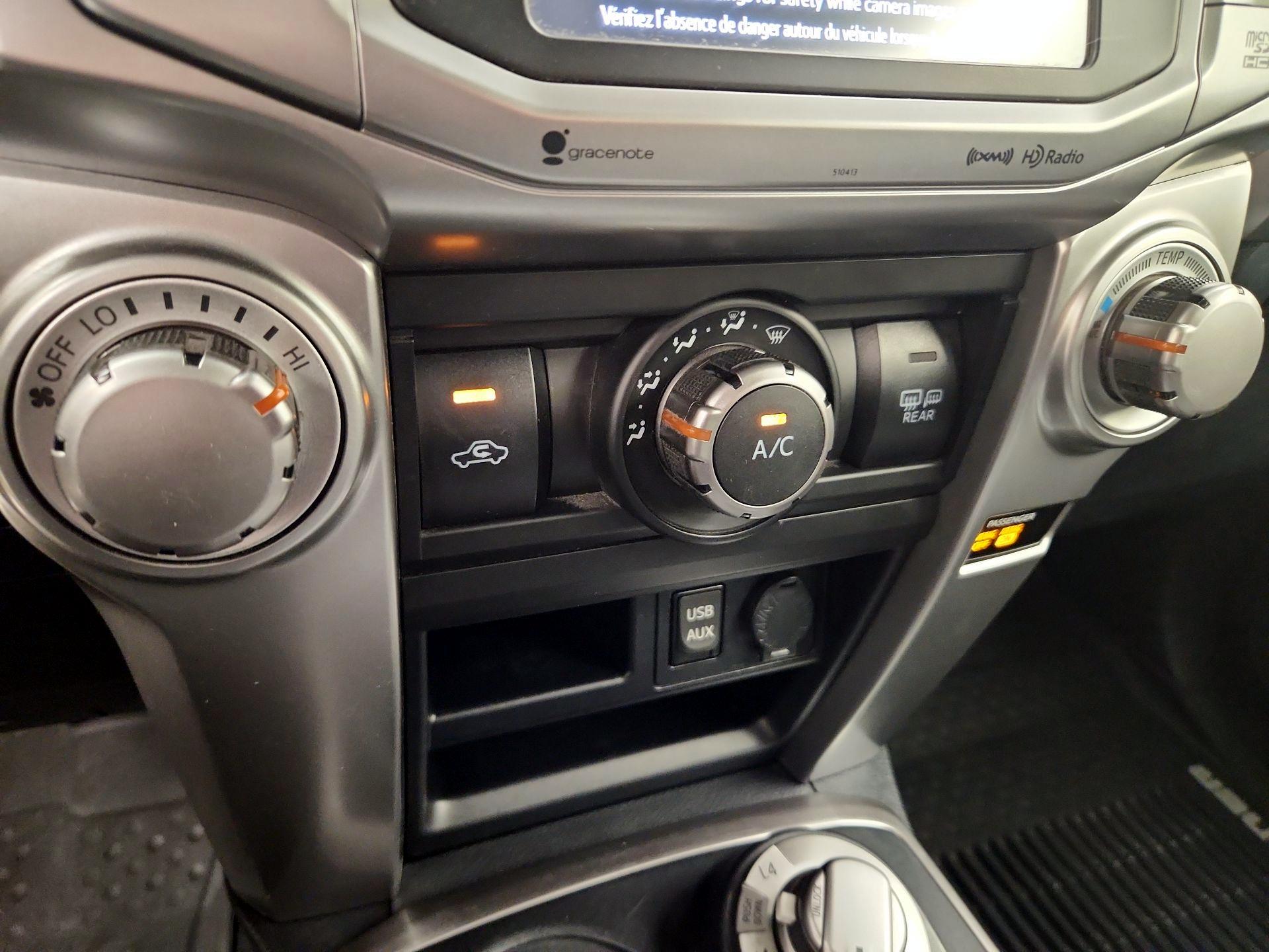 Thumbnail: 2019 Toyota 4Runner - 17