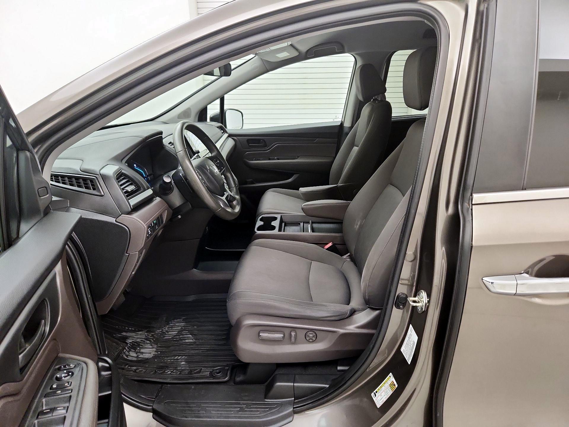 Thumbnail: 2020 Honda Odyssey - 11