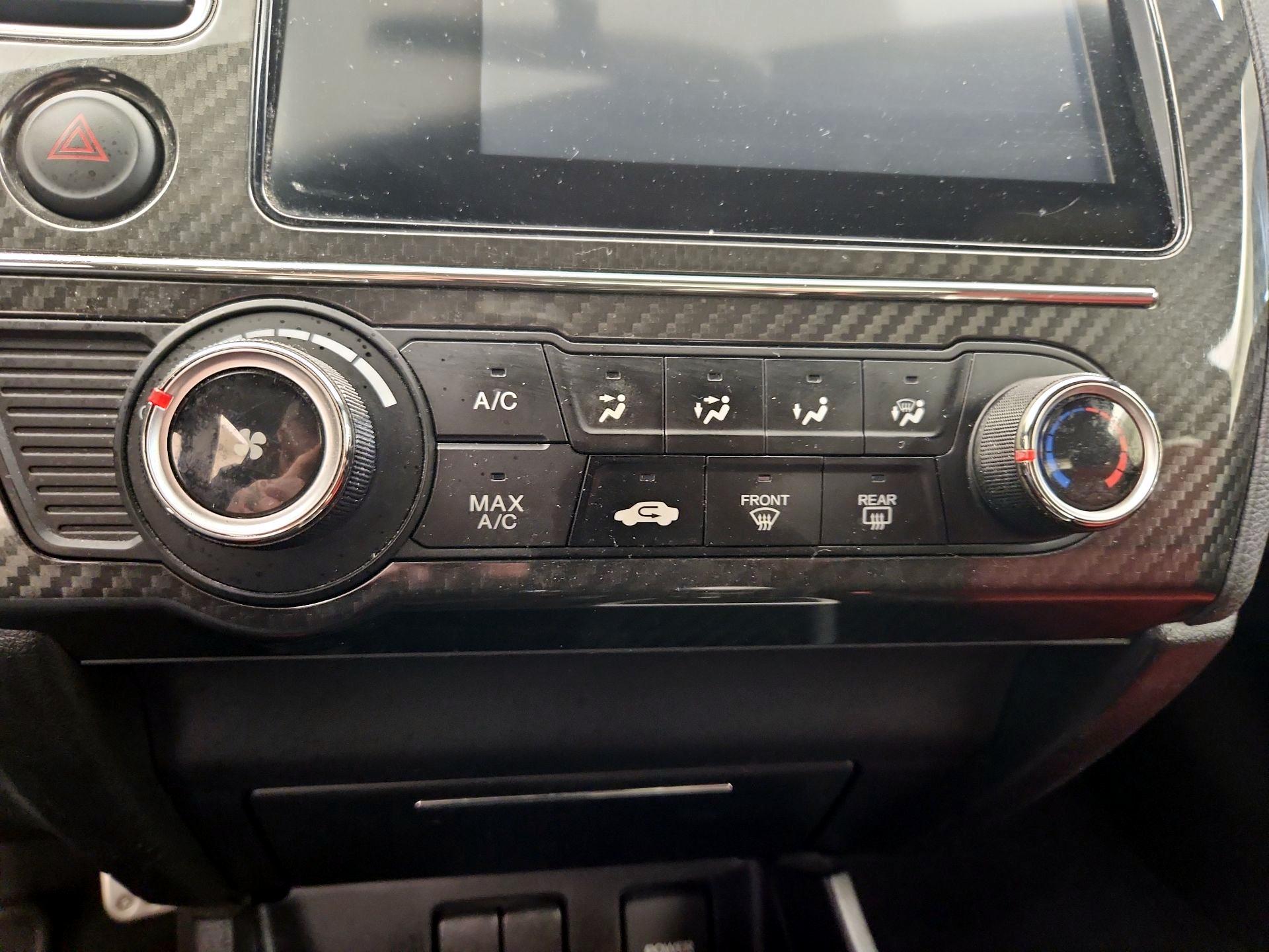 Thumbnail: 2014 Honda Civic - 16