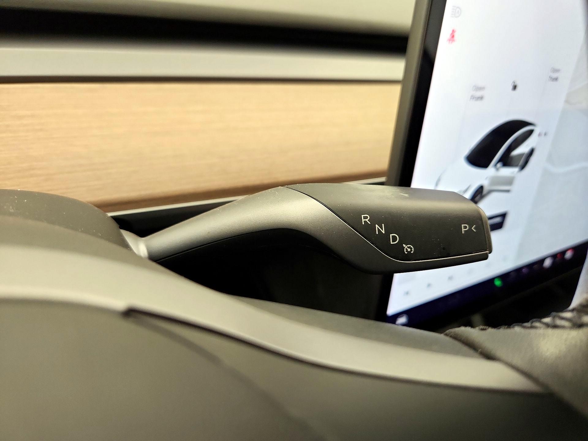 Thumbnail: 2021 Tesla Model 3 - 17