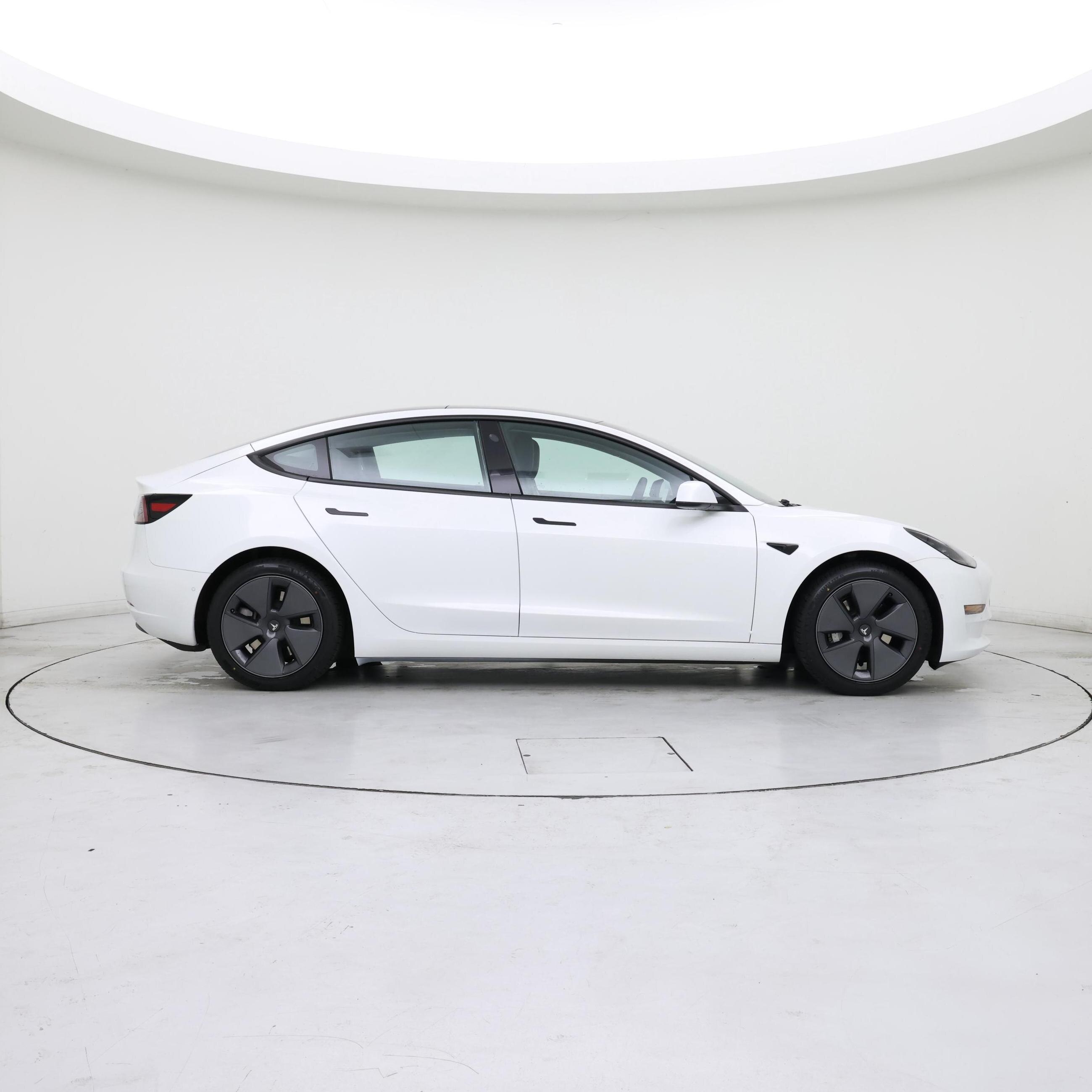 Thumbnail: 2021 Tesla Model 3 - 7