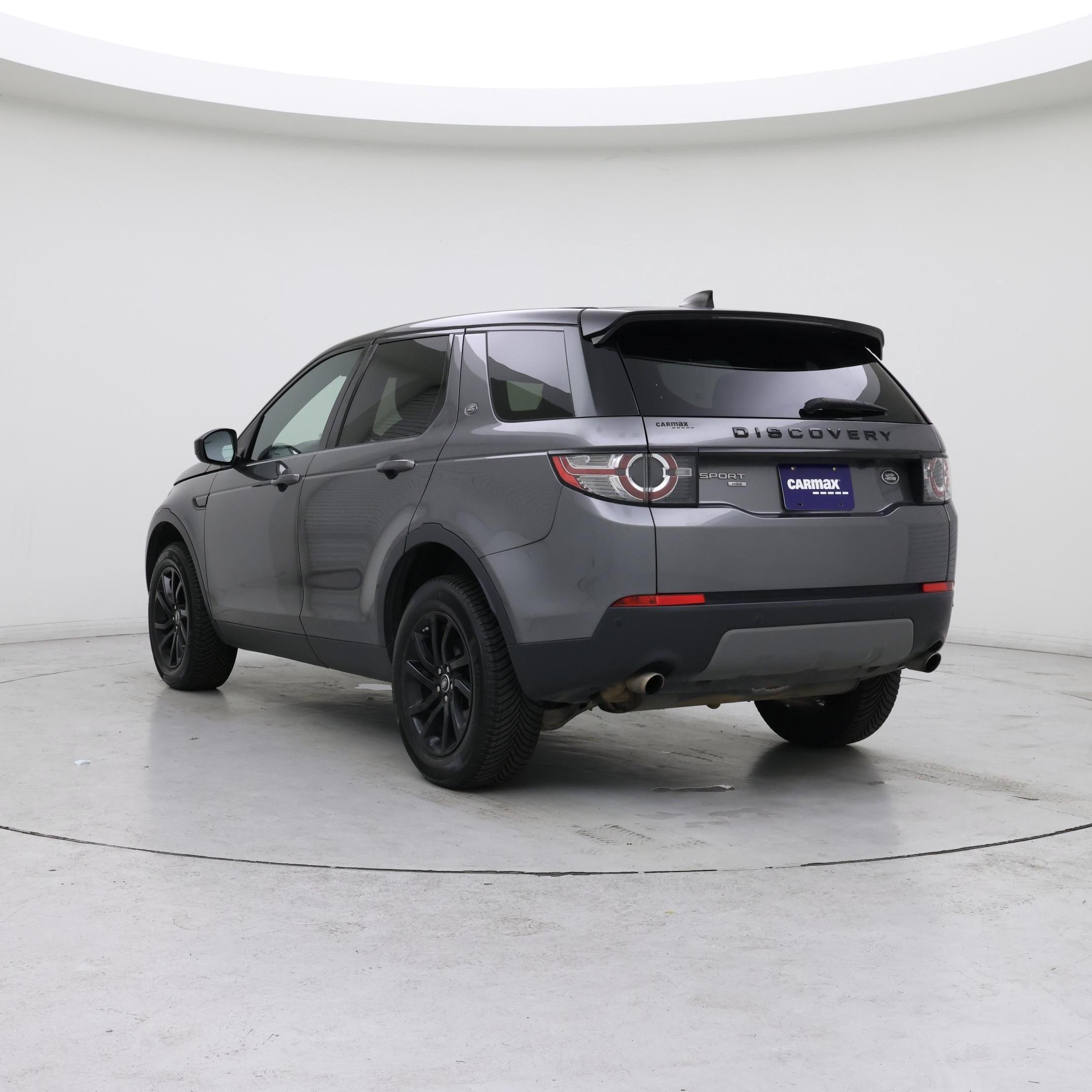 Thumbnail: 2019 Land Rover Discovery Sport - 2