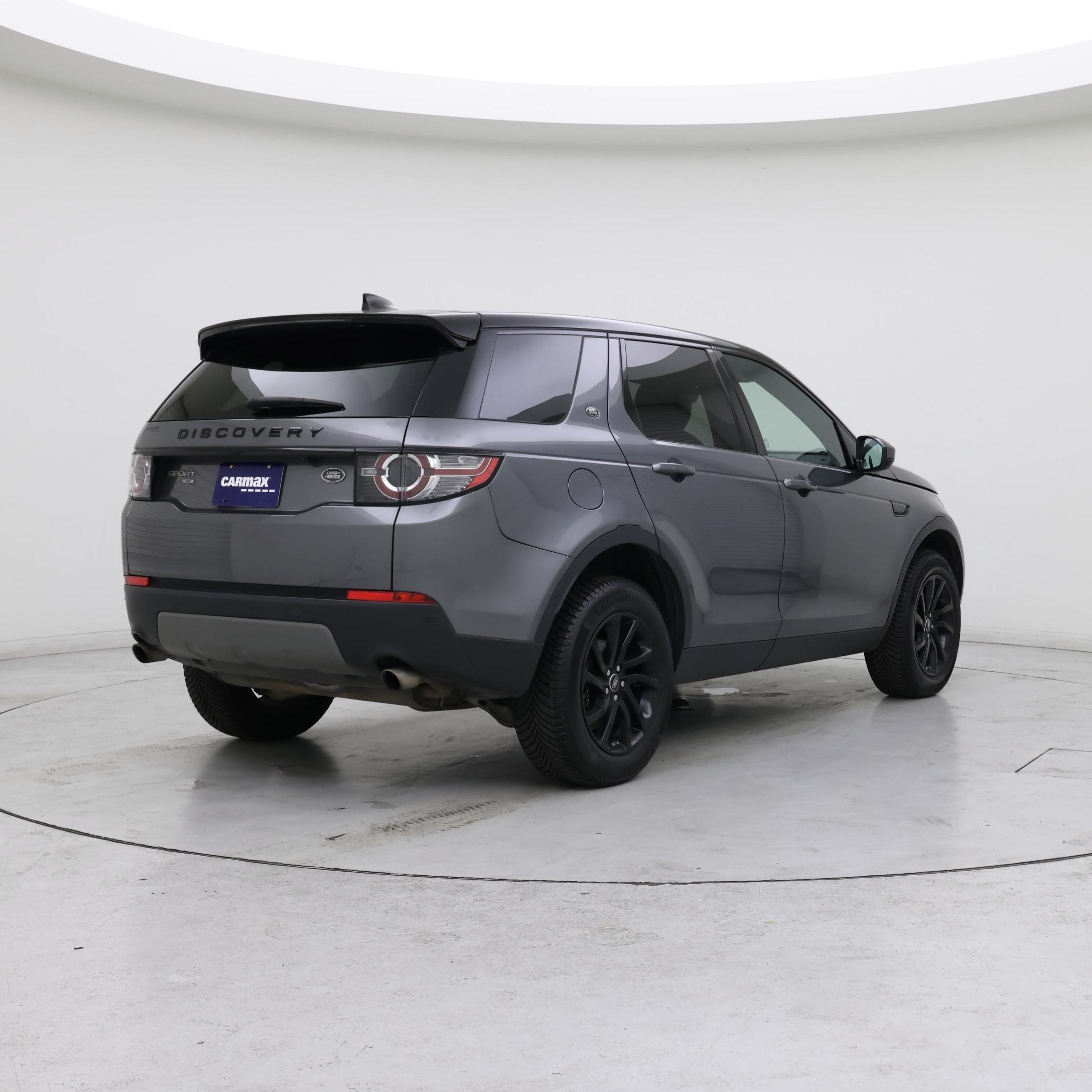 Thumbnail: 2019 Land Rover Discovery Sport - 8