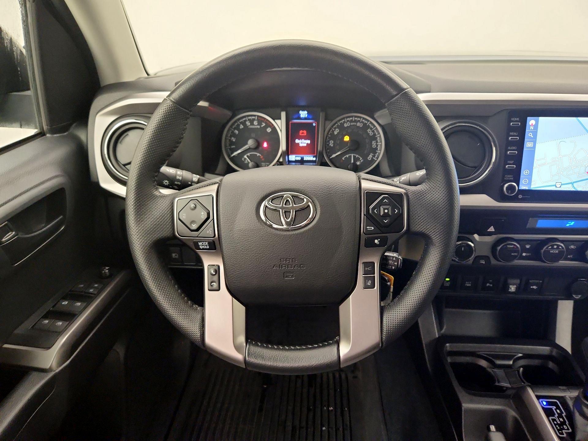 Thumbnail: 2022 Toyota Tacoma - 10