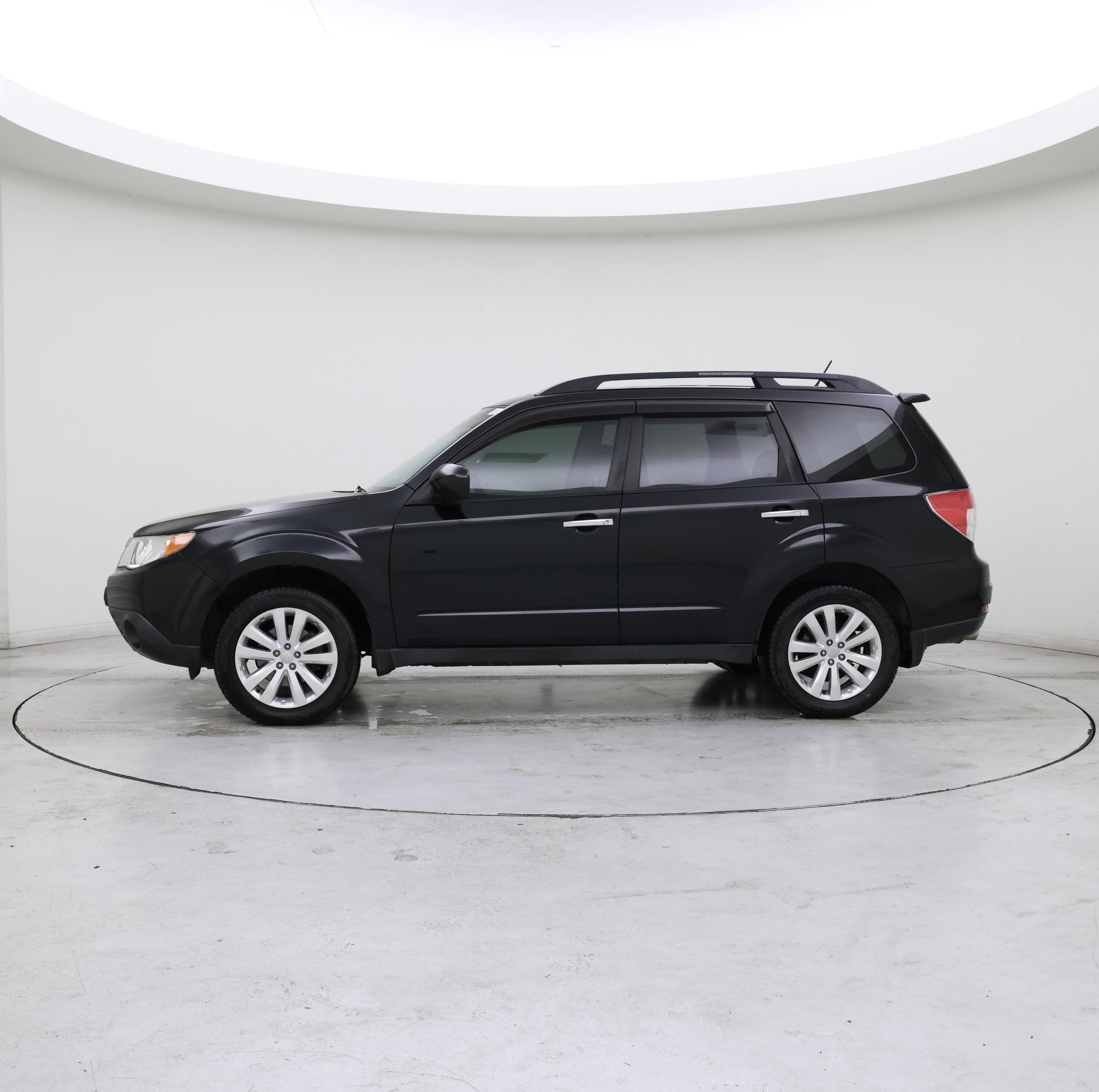 Thumbnail: 2013 Subaru Forester - 3