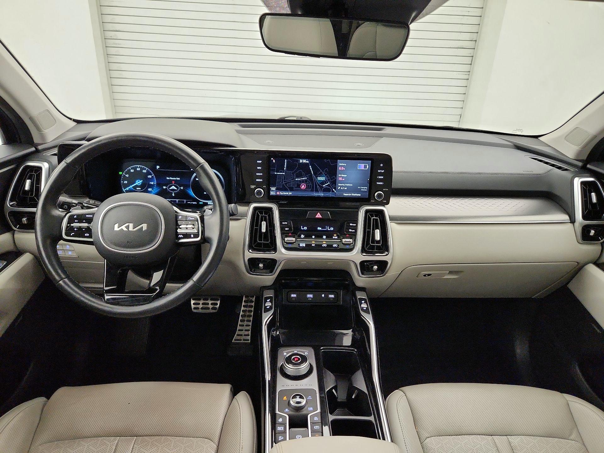 Thumbnail: 2022 Kia Sorento - 9