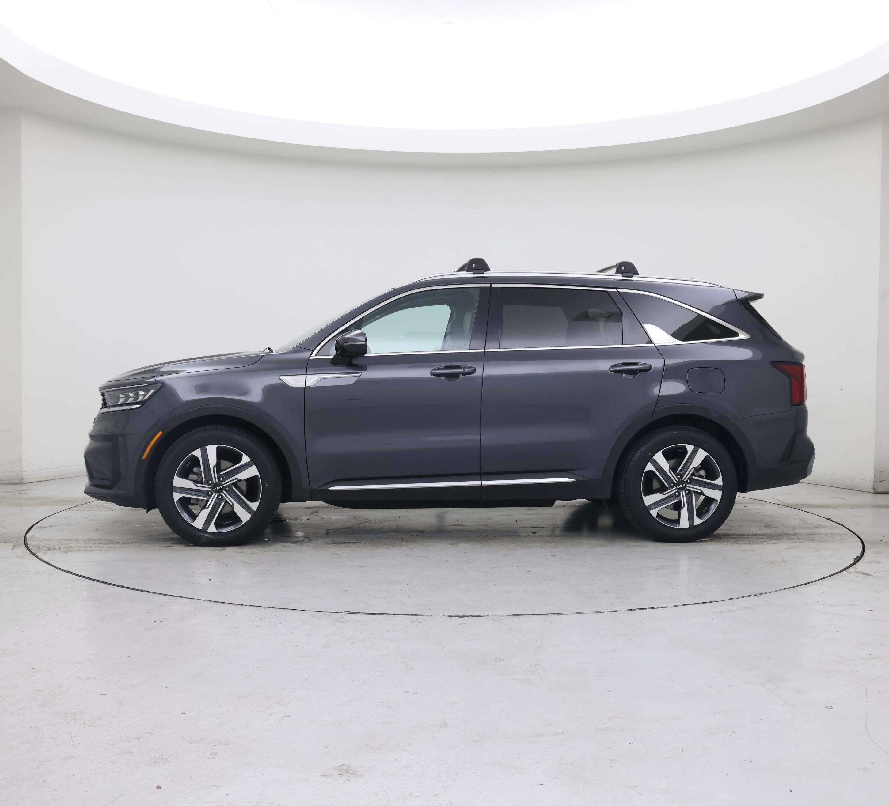 Thumbnail: 2022 Kia Sorento - 3