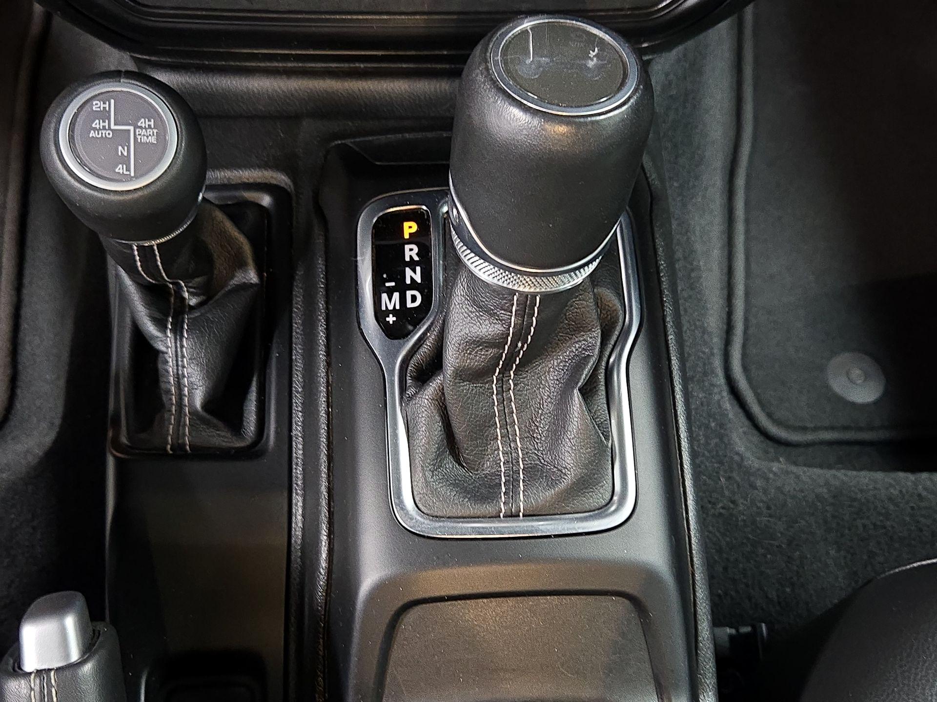 Thumbnail: 2023 Jeep Wrangler - 18
