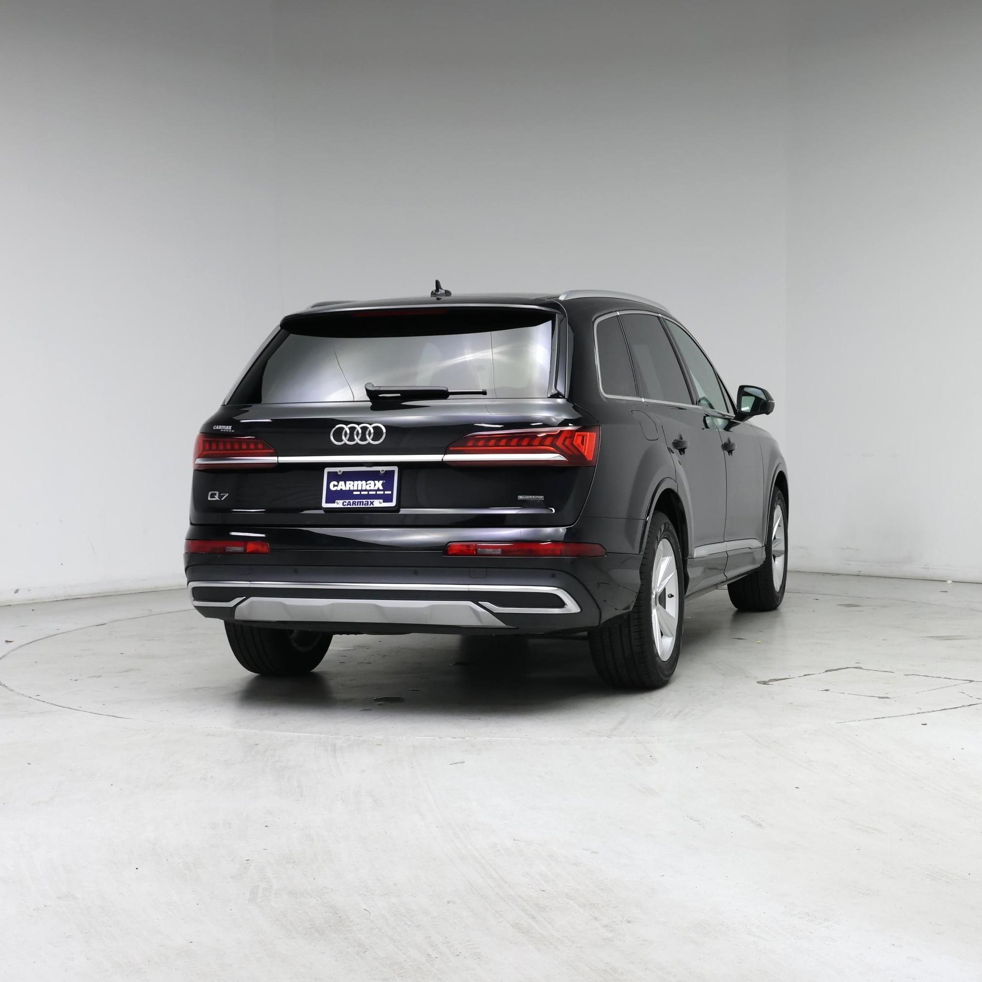Thumbnail: 2024 Audi Q7 - 8