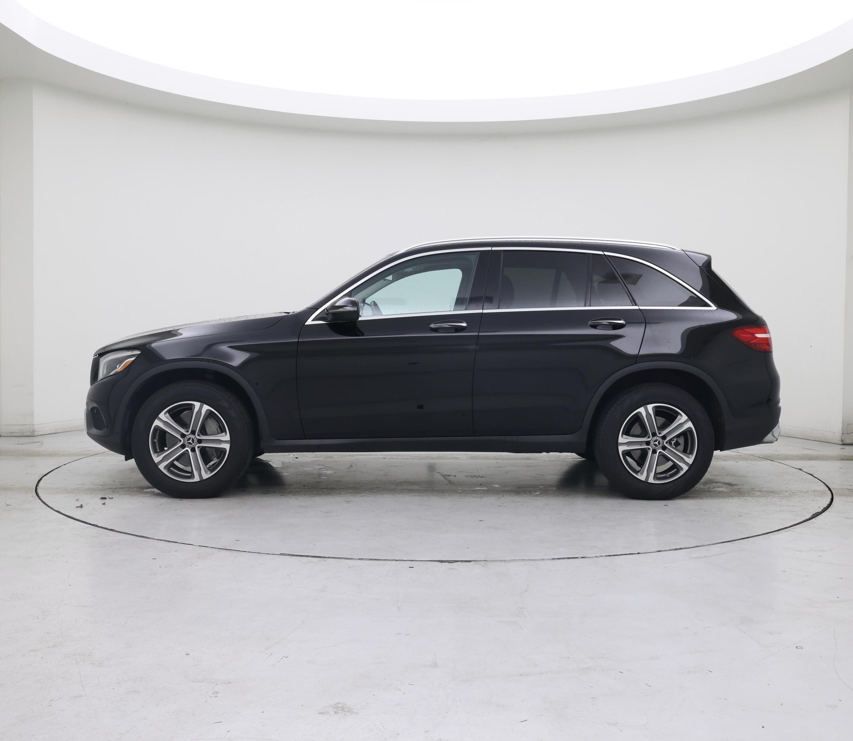 Thumbnail: 2019 Mercedes-Benz GLC - 3