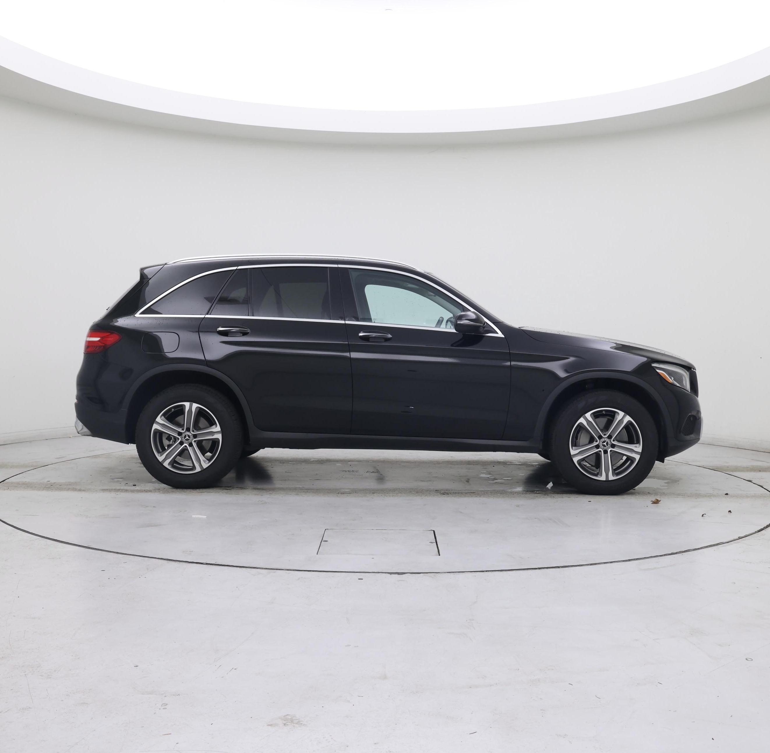 Thumbnail: 2019 Mercedes-Benz GLC - 7