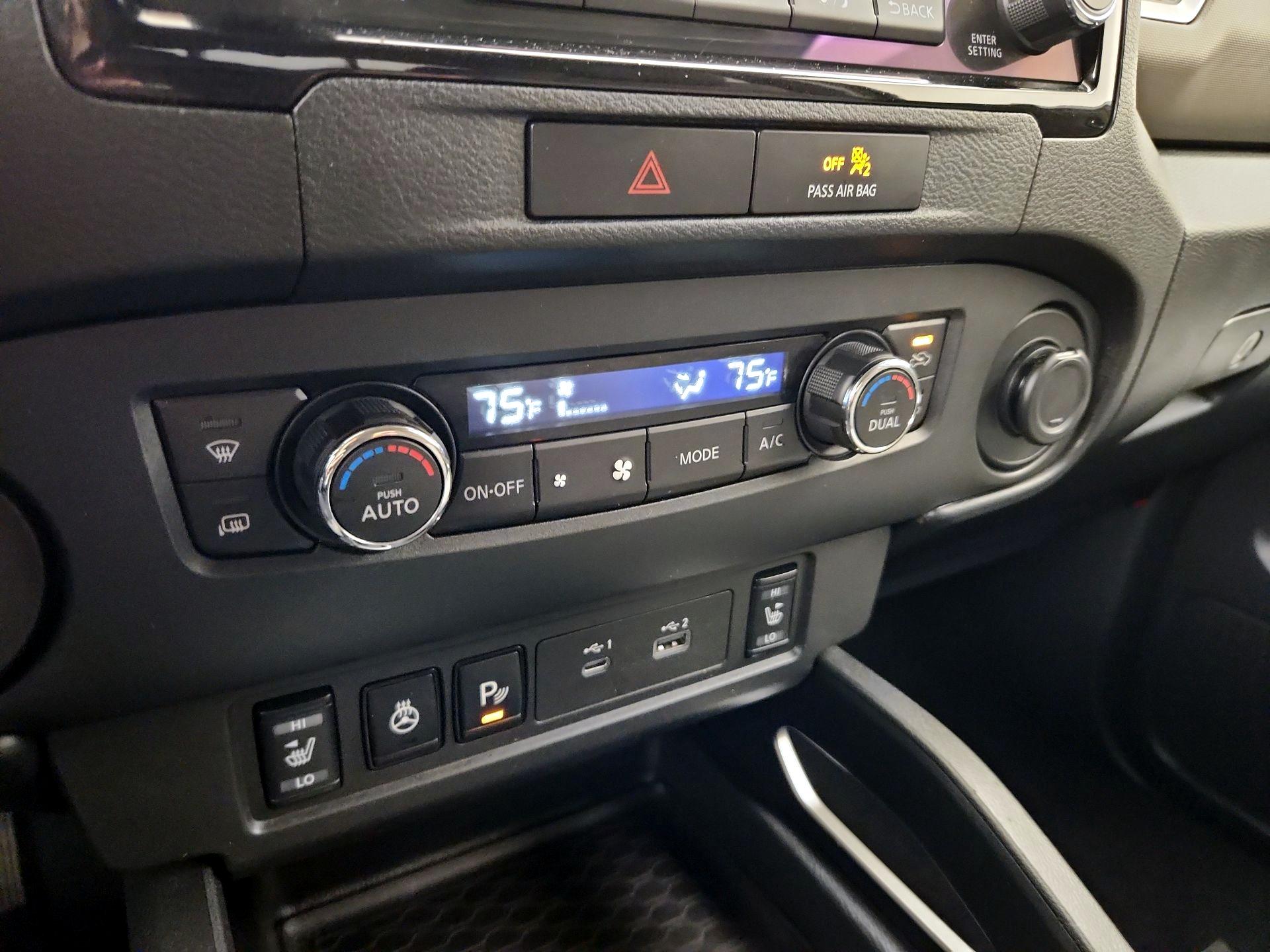 Thumbnail: 2022 Nissan Frontier - 16