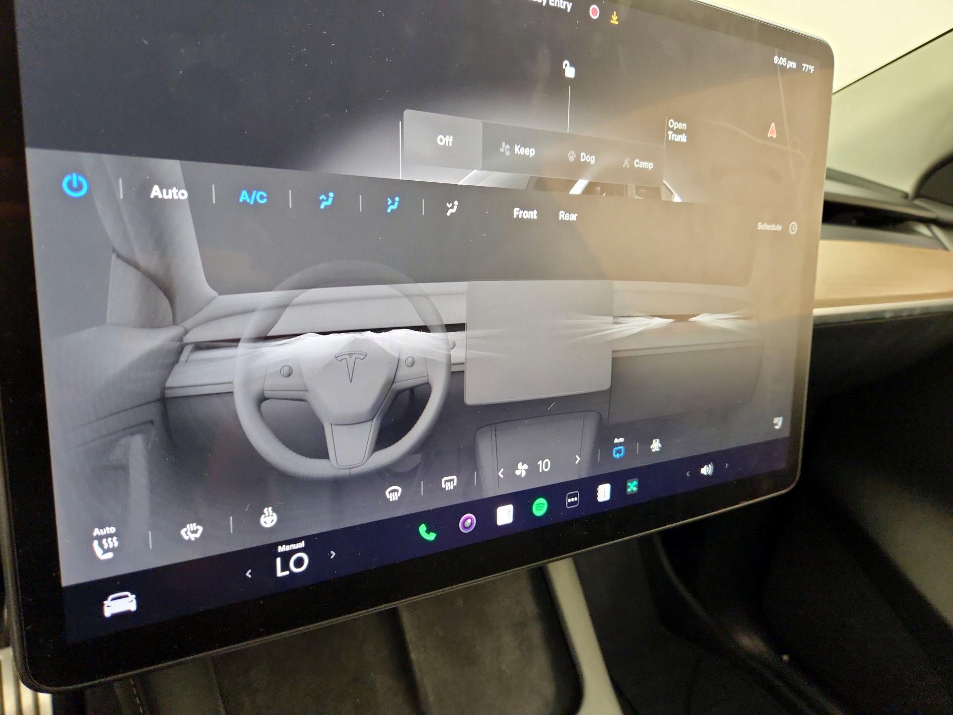 Thumbnail: 2023 Tesla Model Y - 16