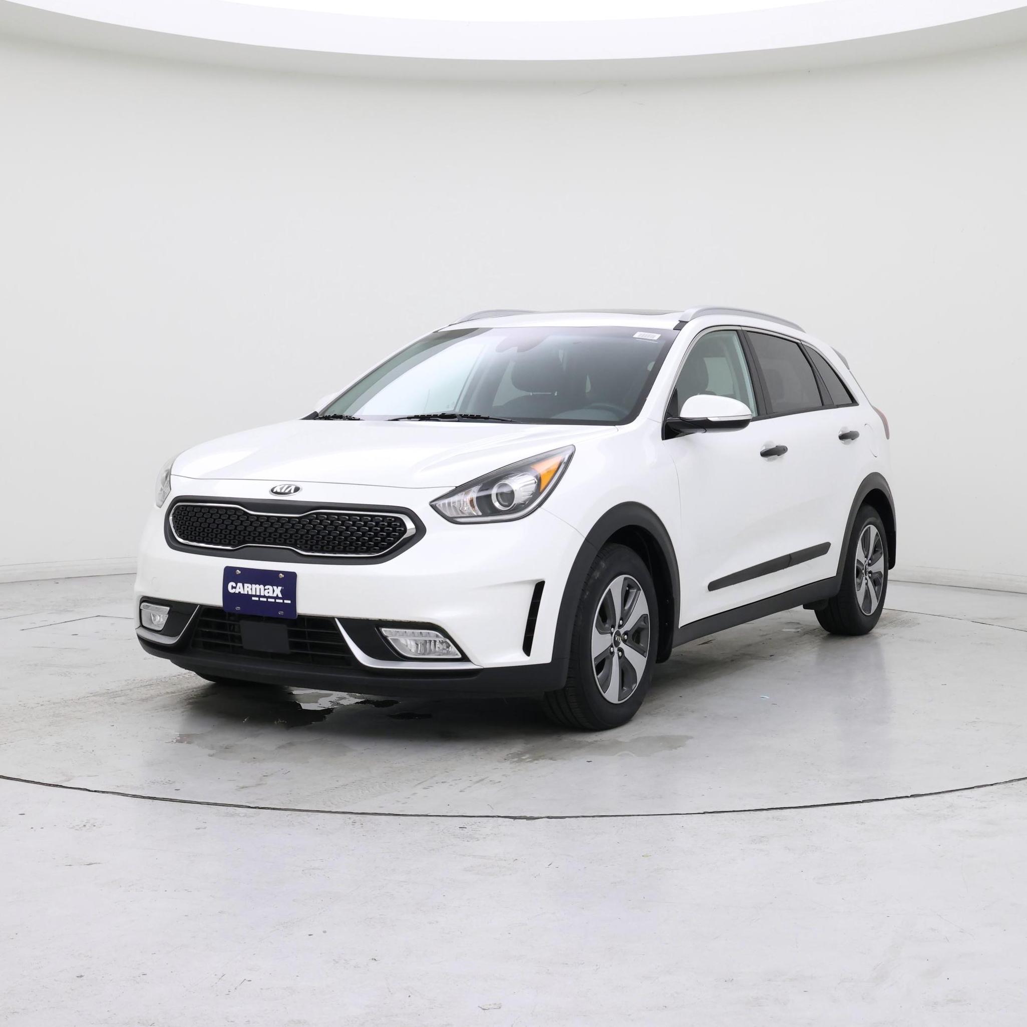Thumbnail: 2017 Kia Niro - 4