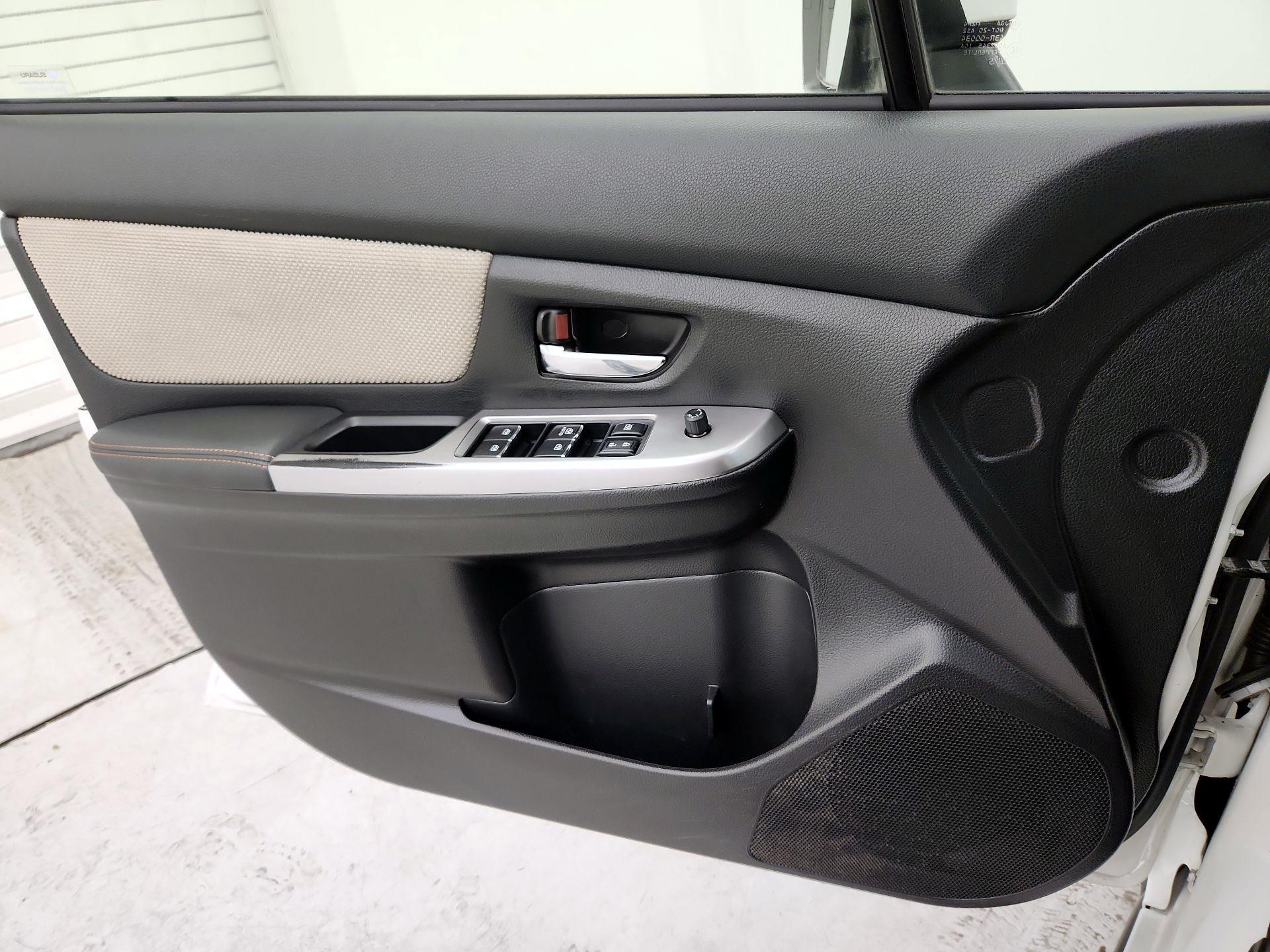 Thumbnail: 2016 Subaru XV Crosstrek - 12