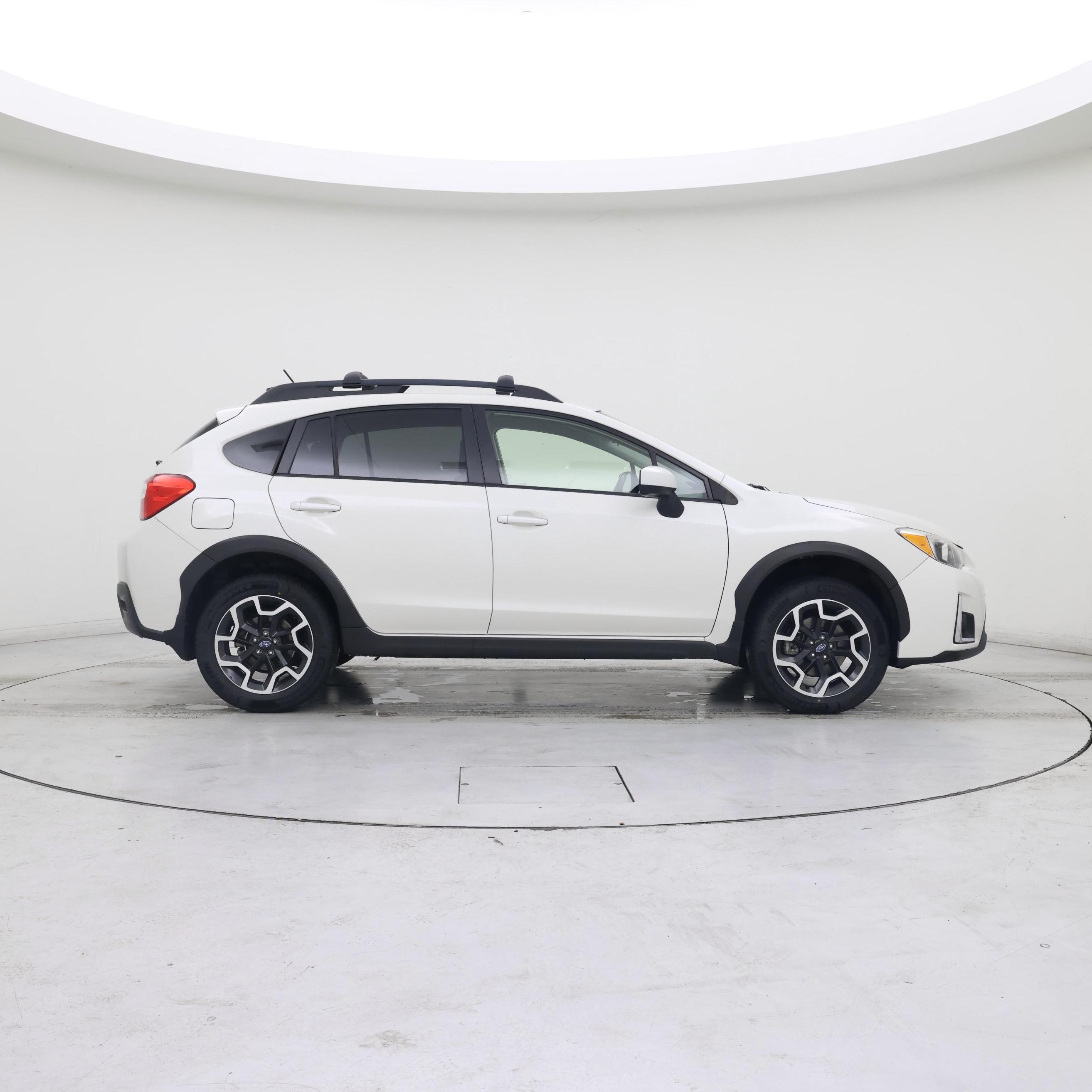 Thumbnail: 2016 Subaru XV Crosstrek - 7