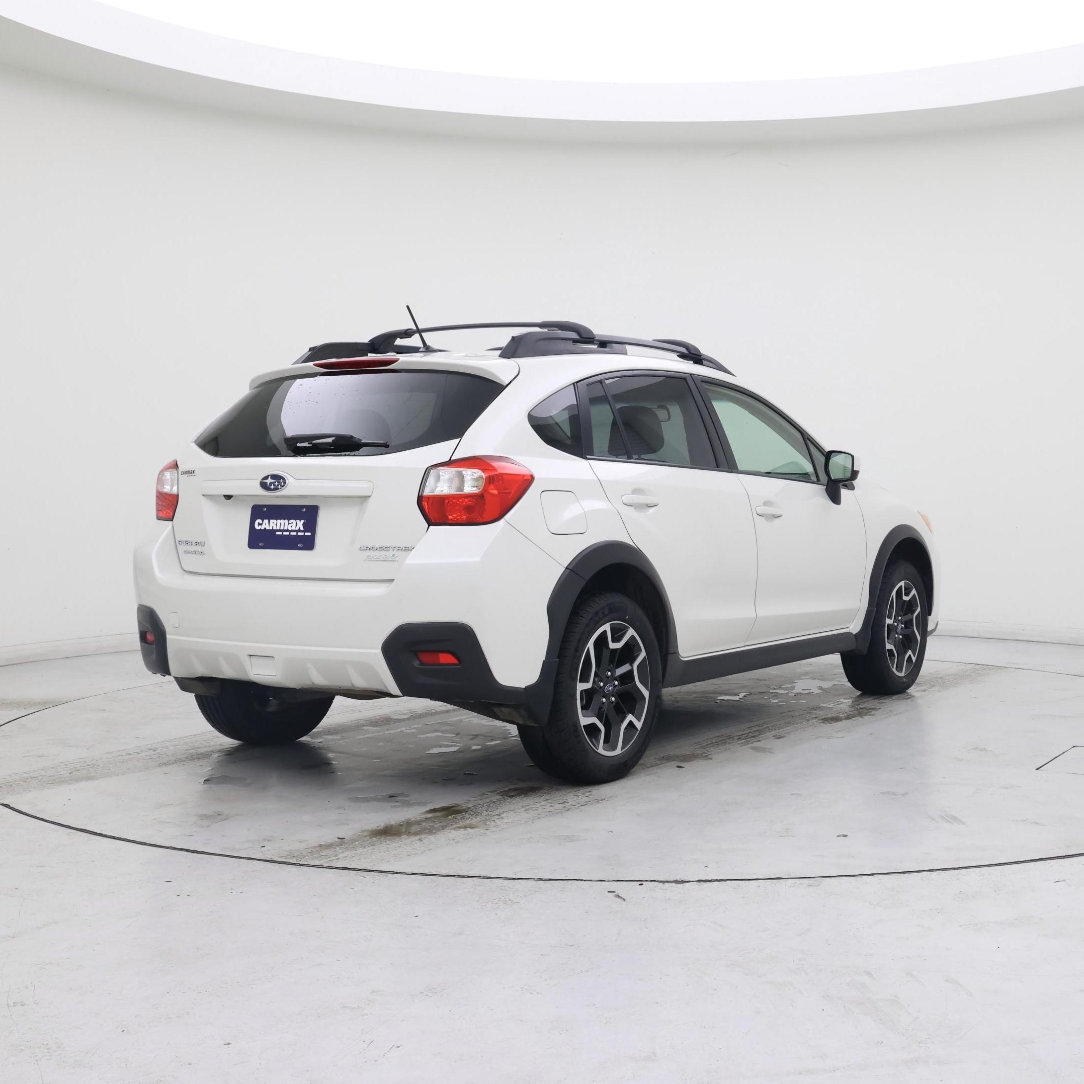 Thumbnail: 2016 Subaru XV Crosstrek - 8