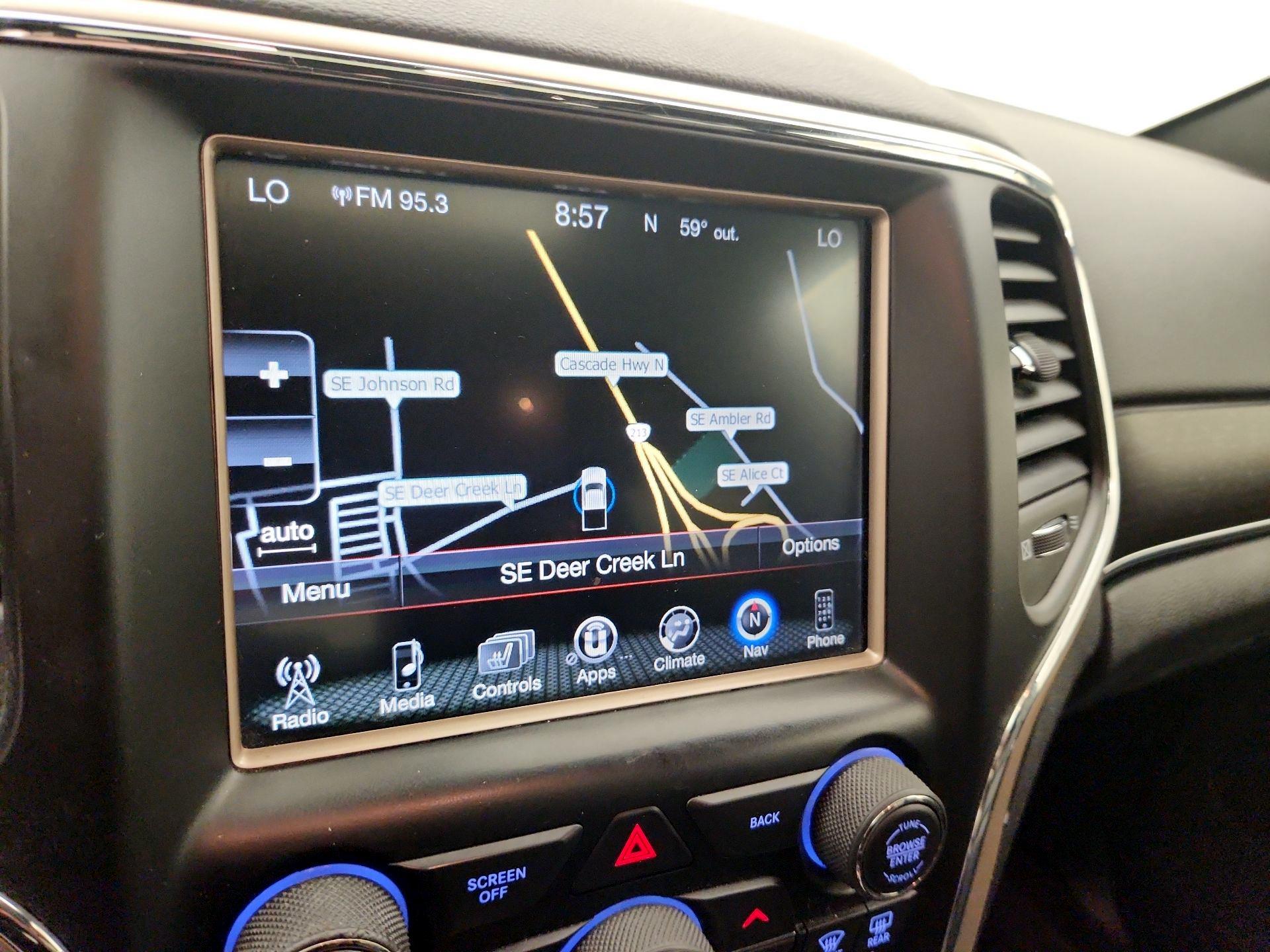 Thumbnail: 2017 Jeep Grand Cherokee - 14