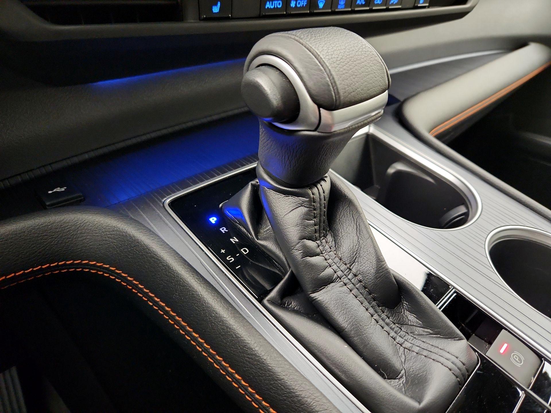 Thumbnail: 2021 Toyota Sienna - 18