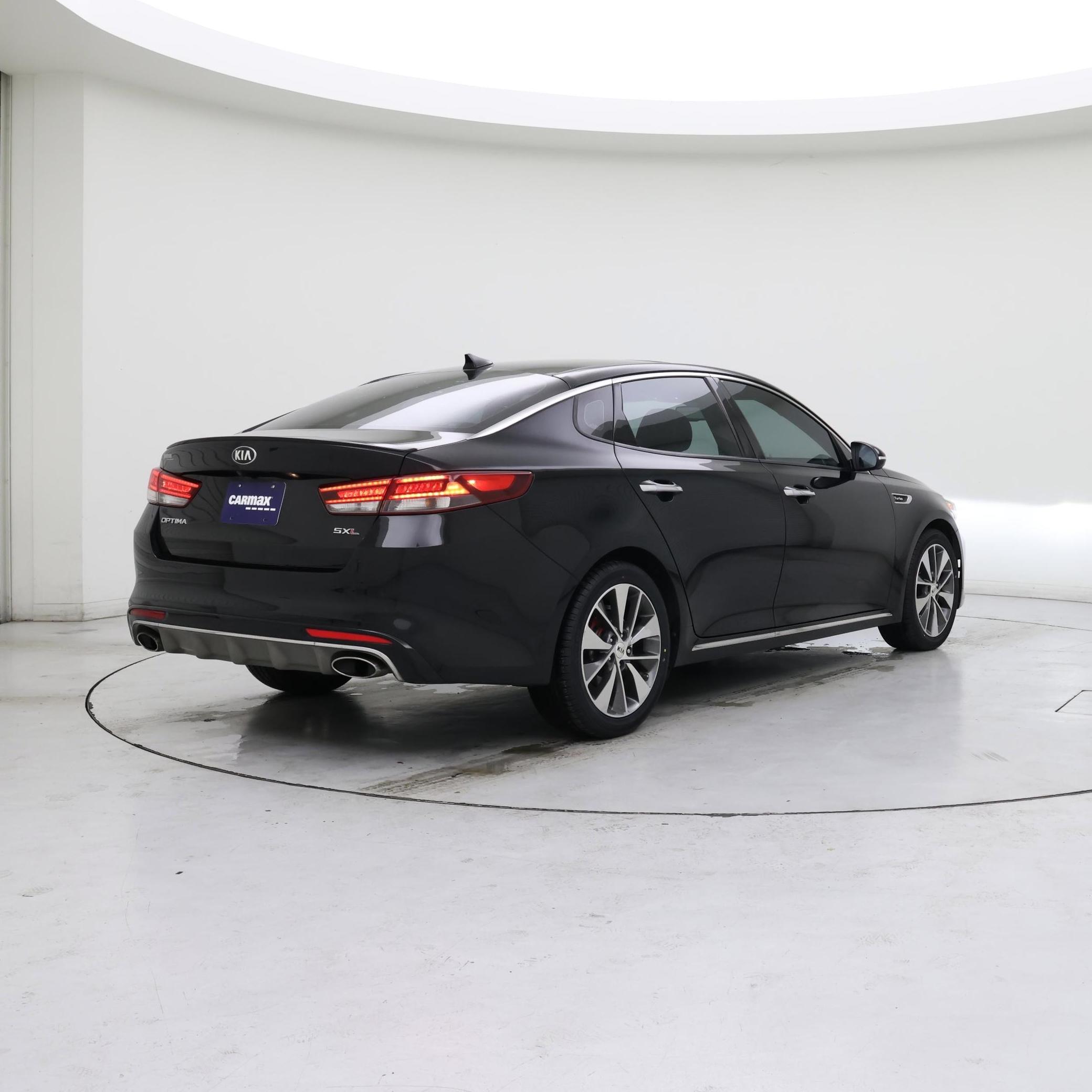 Thumbnail: 2016 Kia Optima - 8