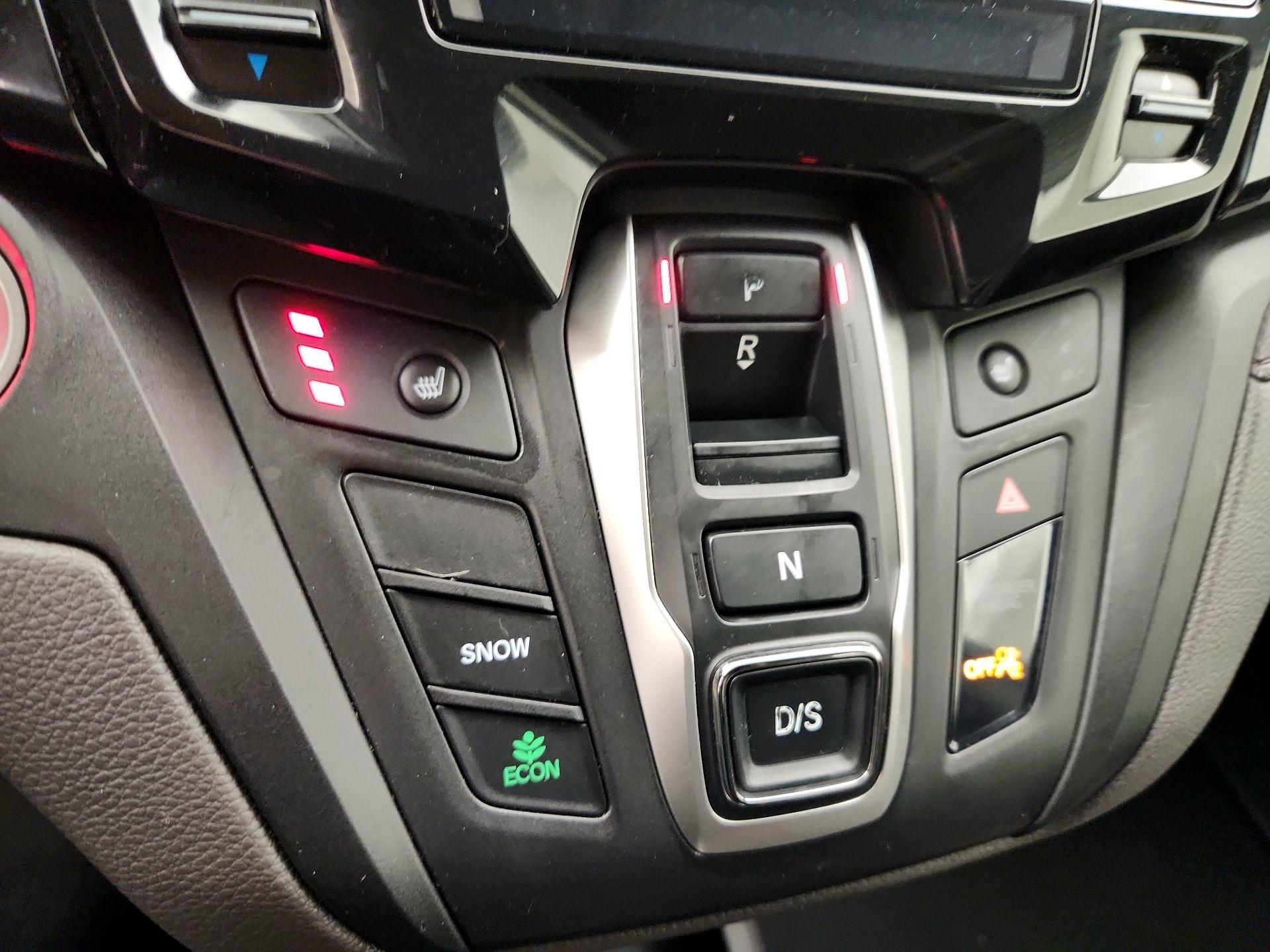 Thumbnail: 2019 Honda Odyssey - 17