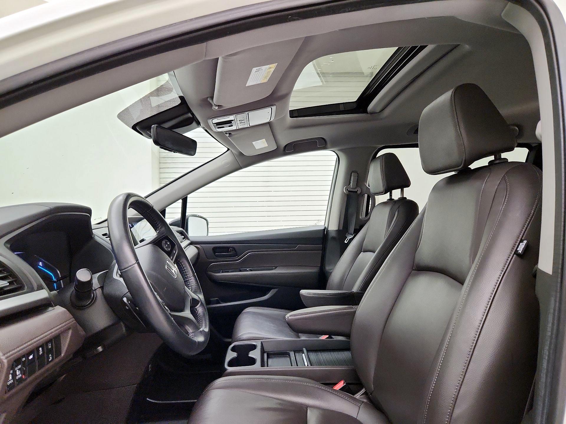 Thumbnail: 2019 Honda Odyssey - 19