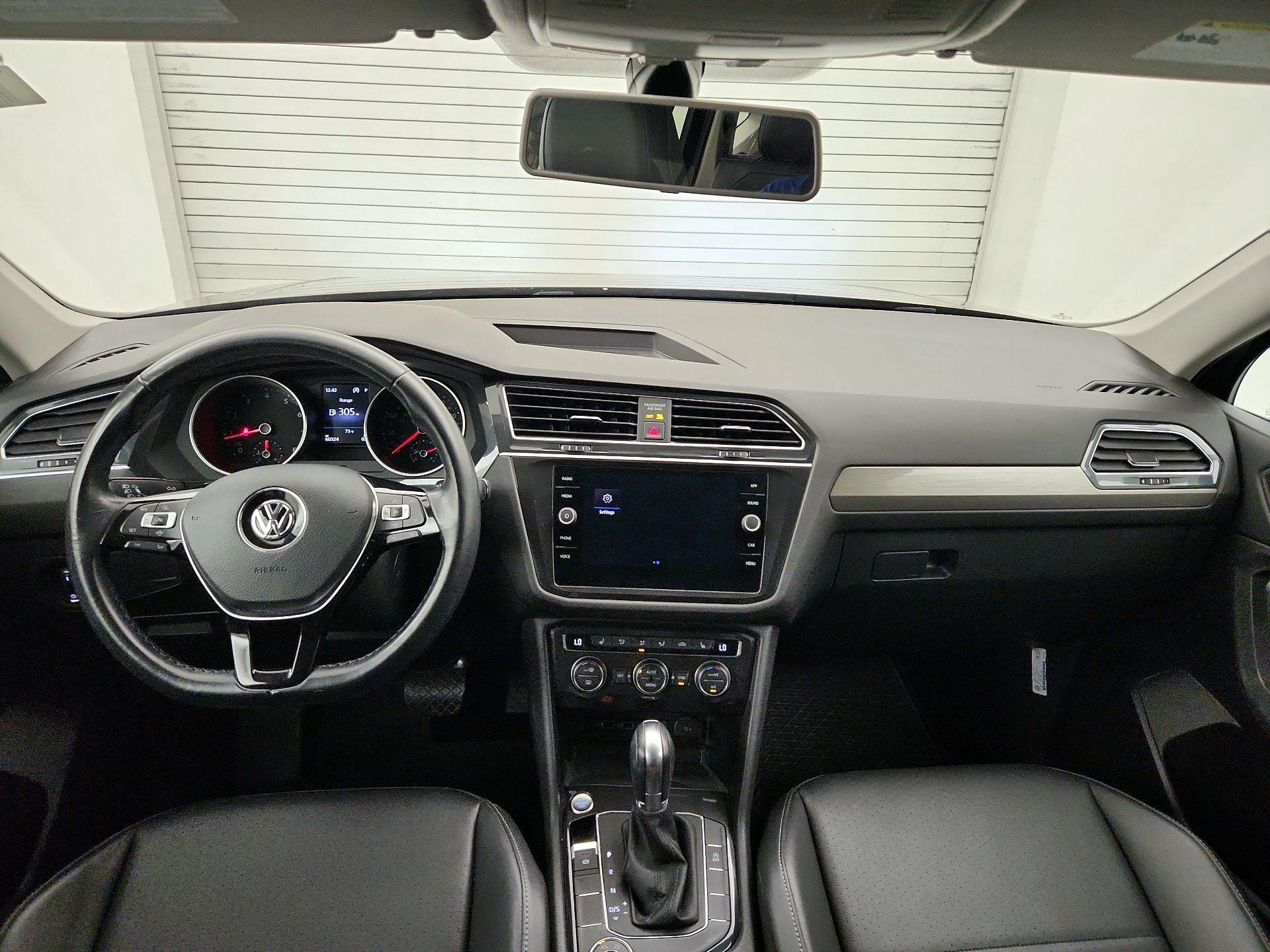 Thumbnail: 2019 Volkswagen Tiguan - 9