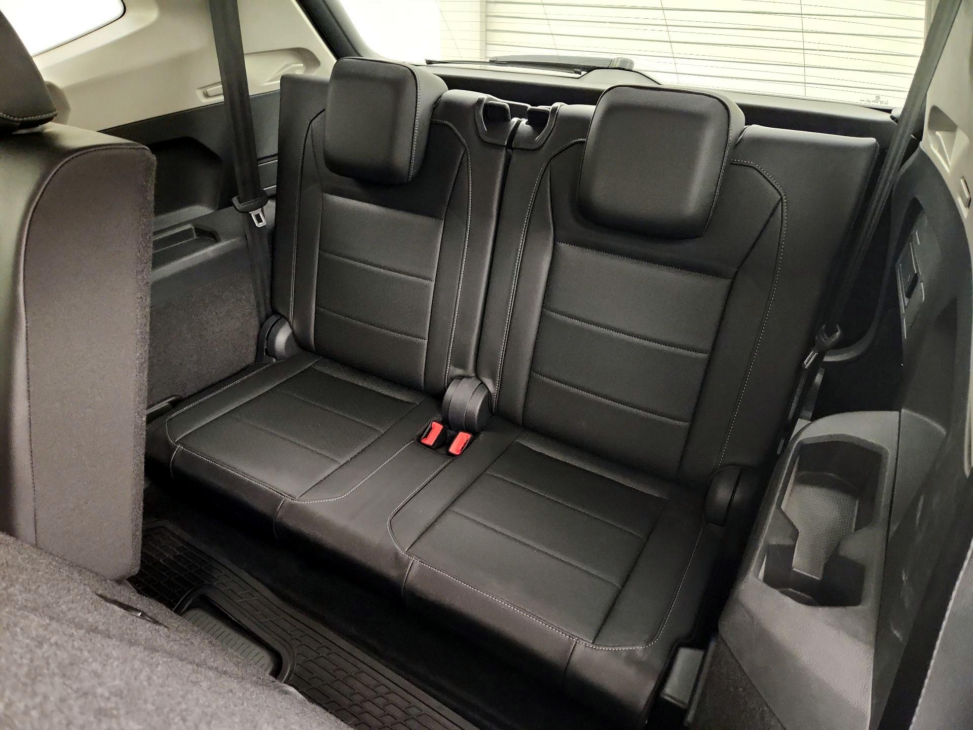 Thumbnail: 2019 Volkswagen Tiguan - 20