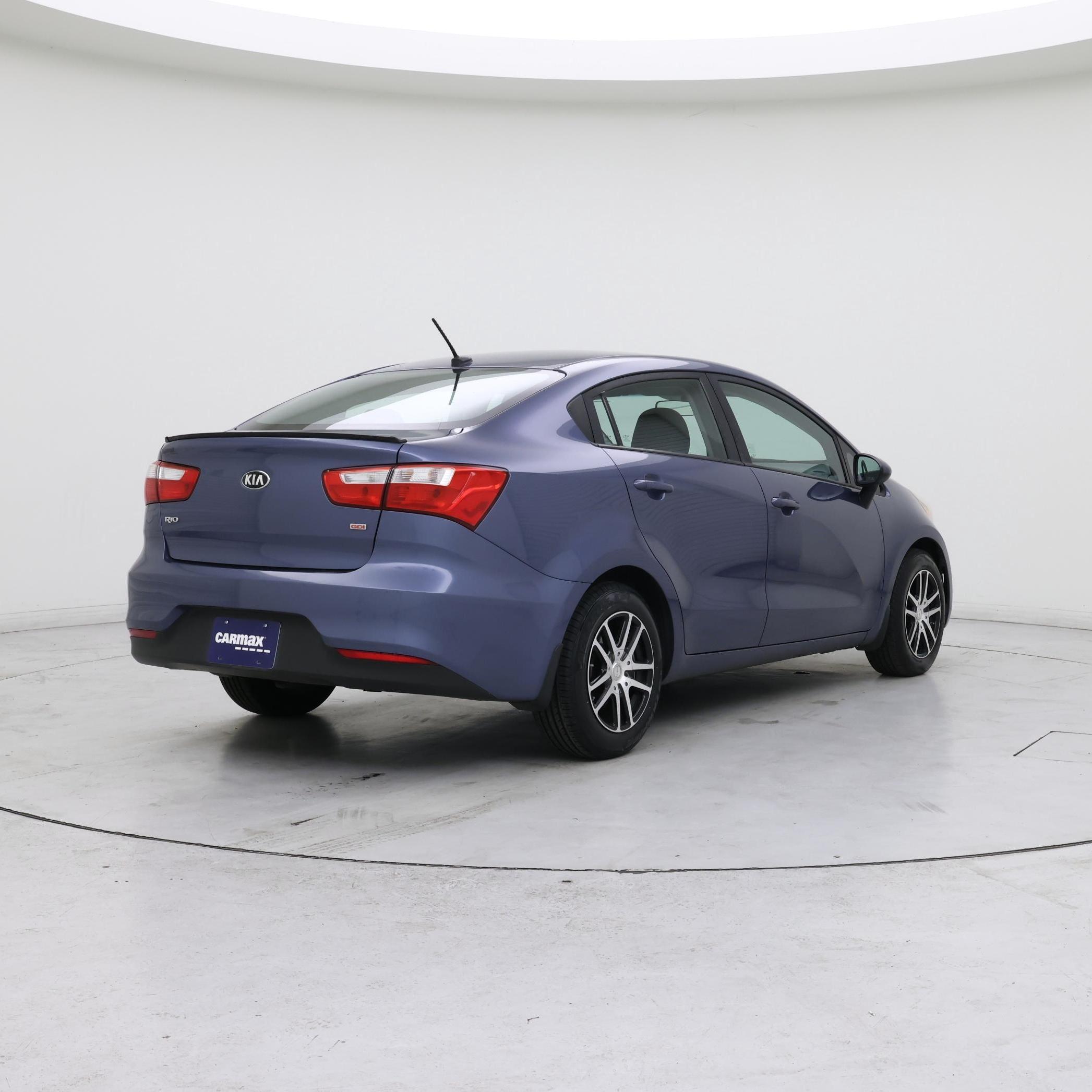 Thumbnail: 2016 Kia Rio - 8