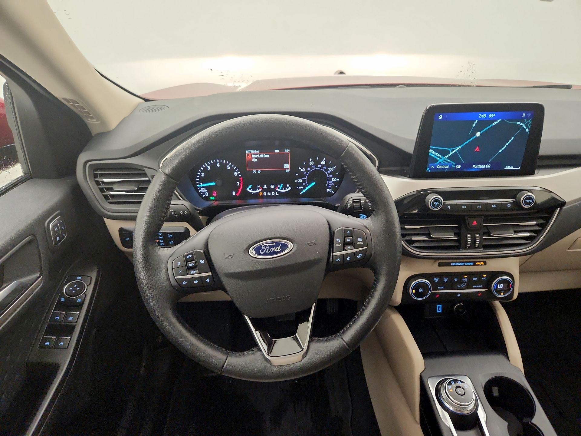 Thumbnail: 2020 Ford Escape - 10