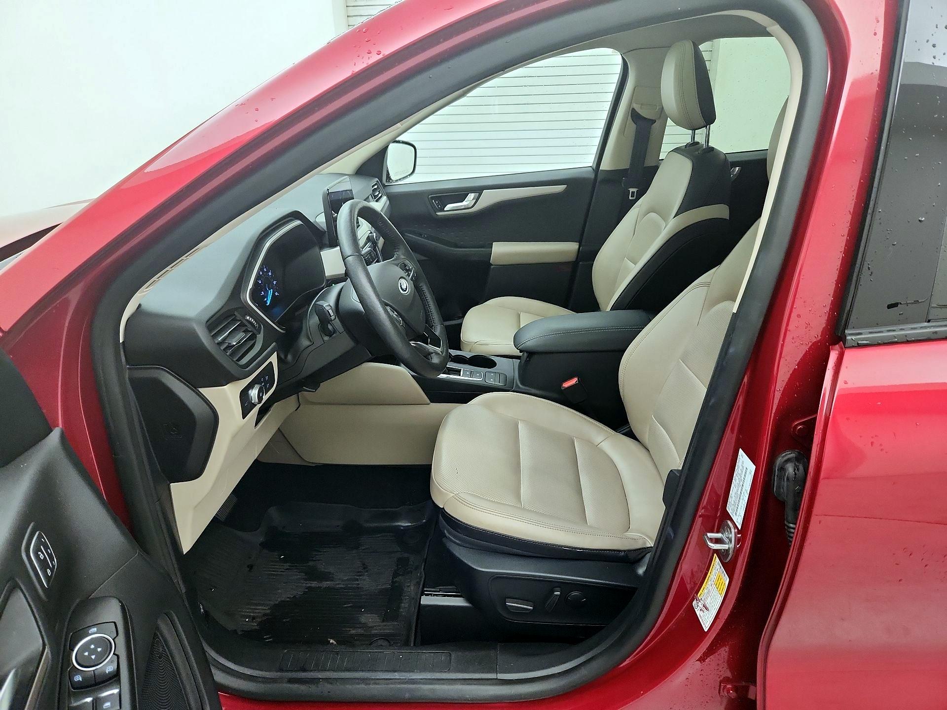 Thumbnail: 2020 Ford Escape - 11