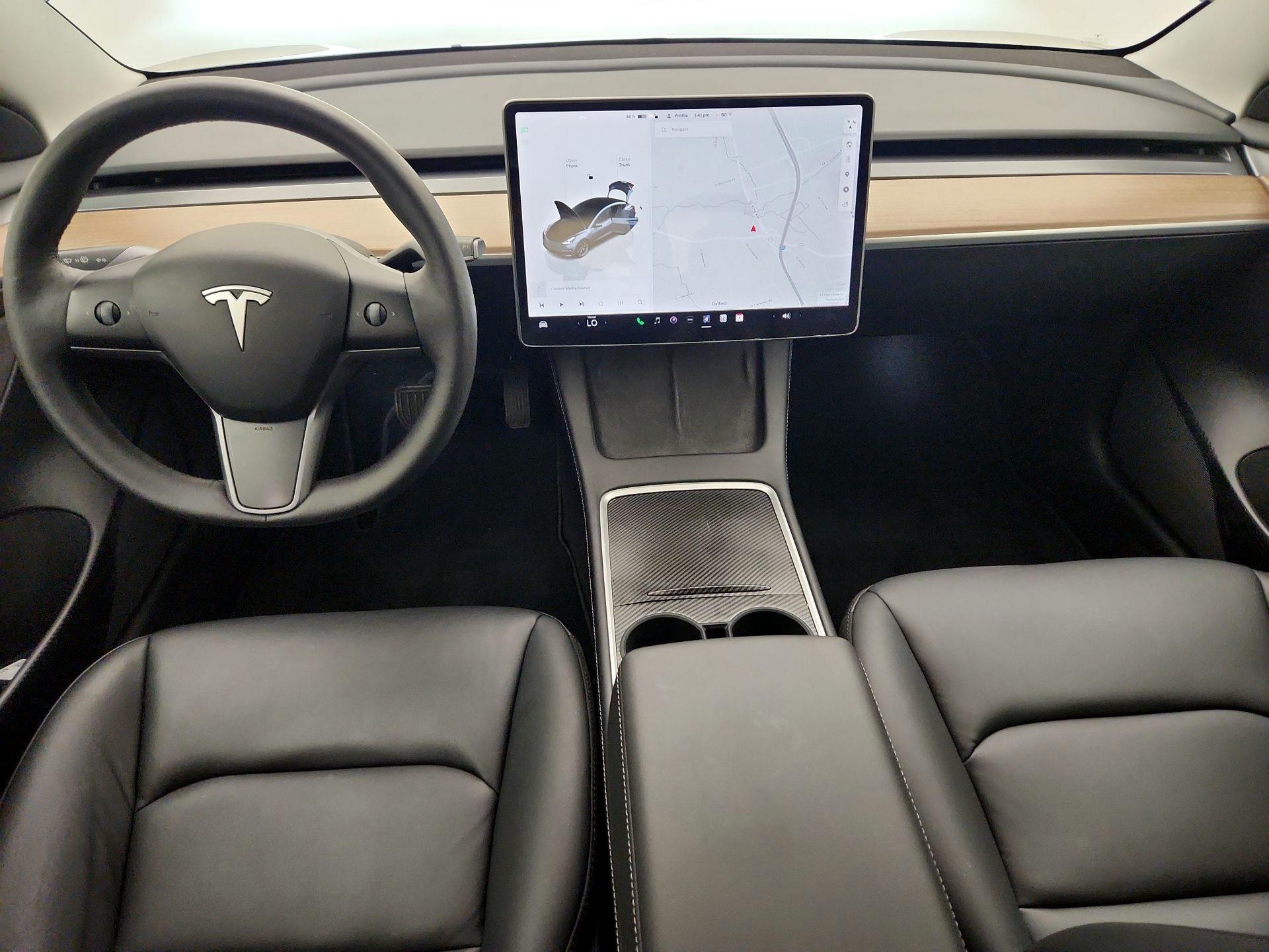 Thumbnail: 2022 Tesla Model 3 - 9