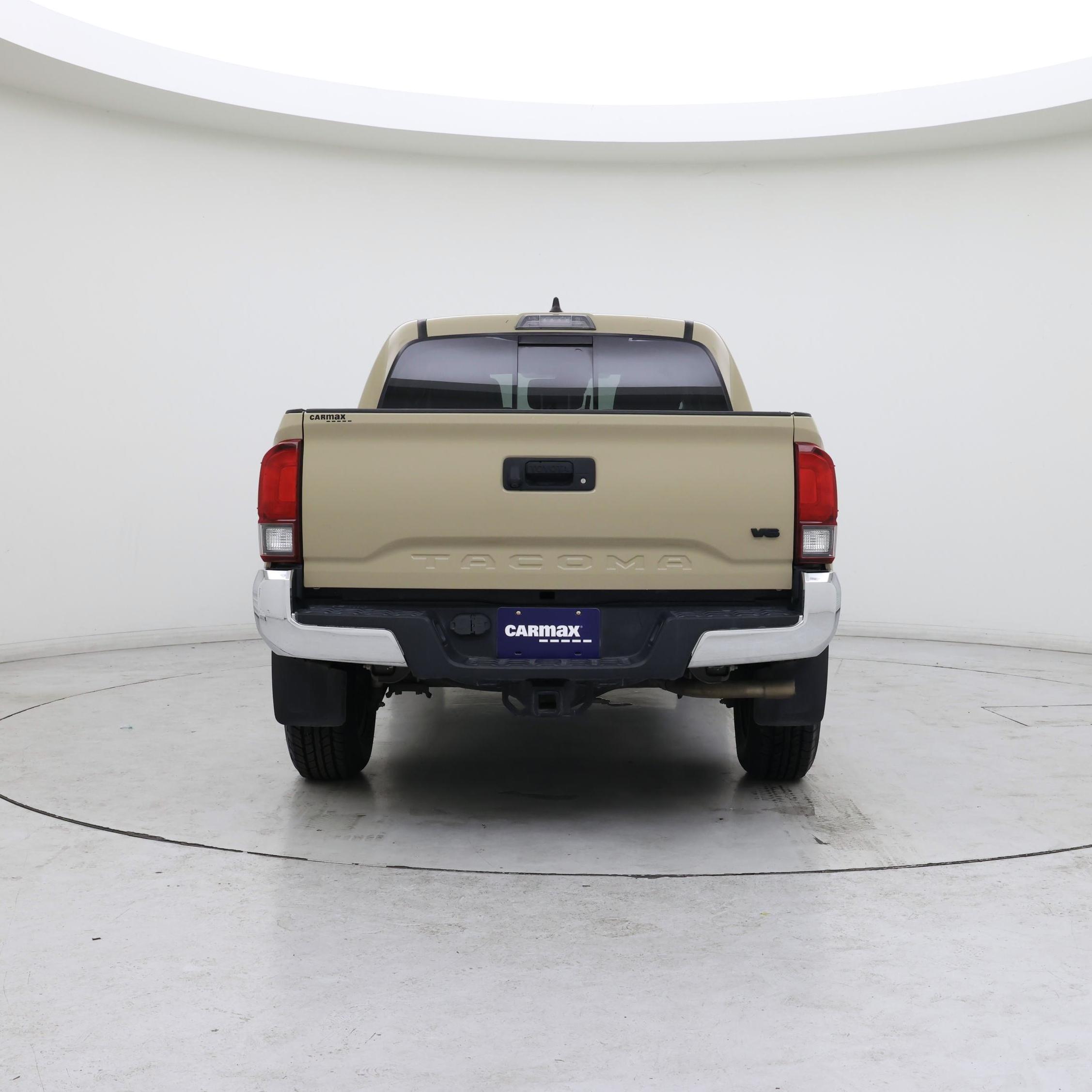 Thumbnail: 2020 Toyota Tacoma - 6