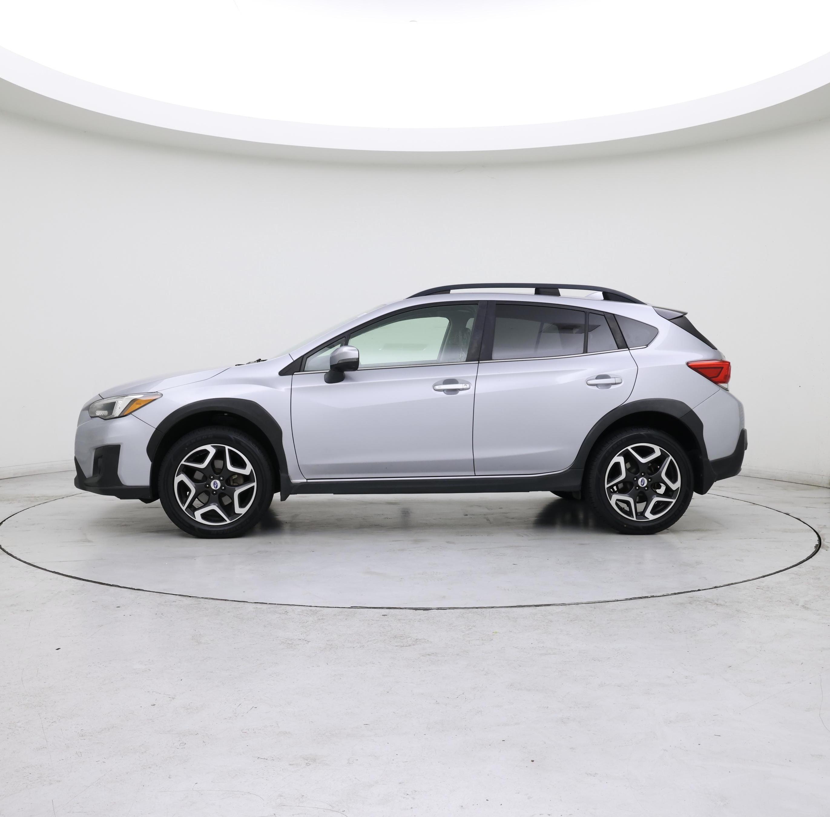Thumbnail: 2018 Subaru Crosstrek - 3