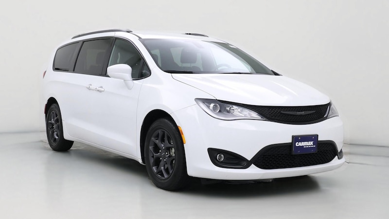 2020 Chrysler Pacifica Touring Hero Image