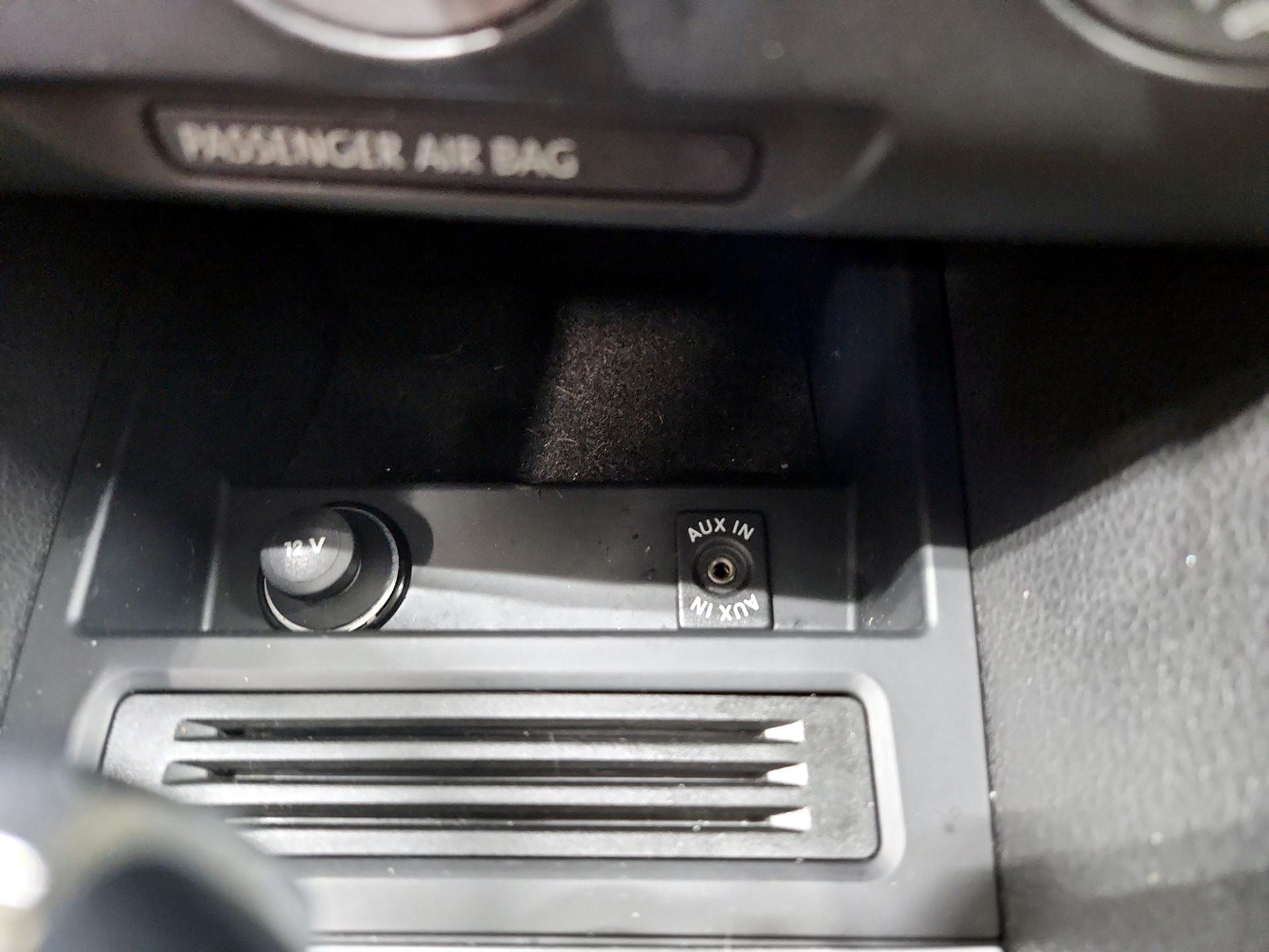 Thumbnail: 2014 Volkswagen Jetta - 17