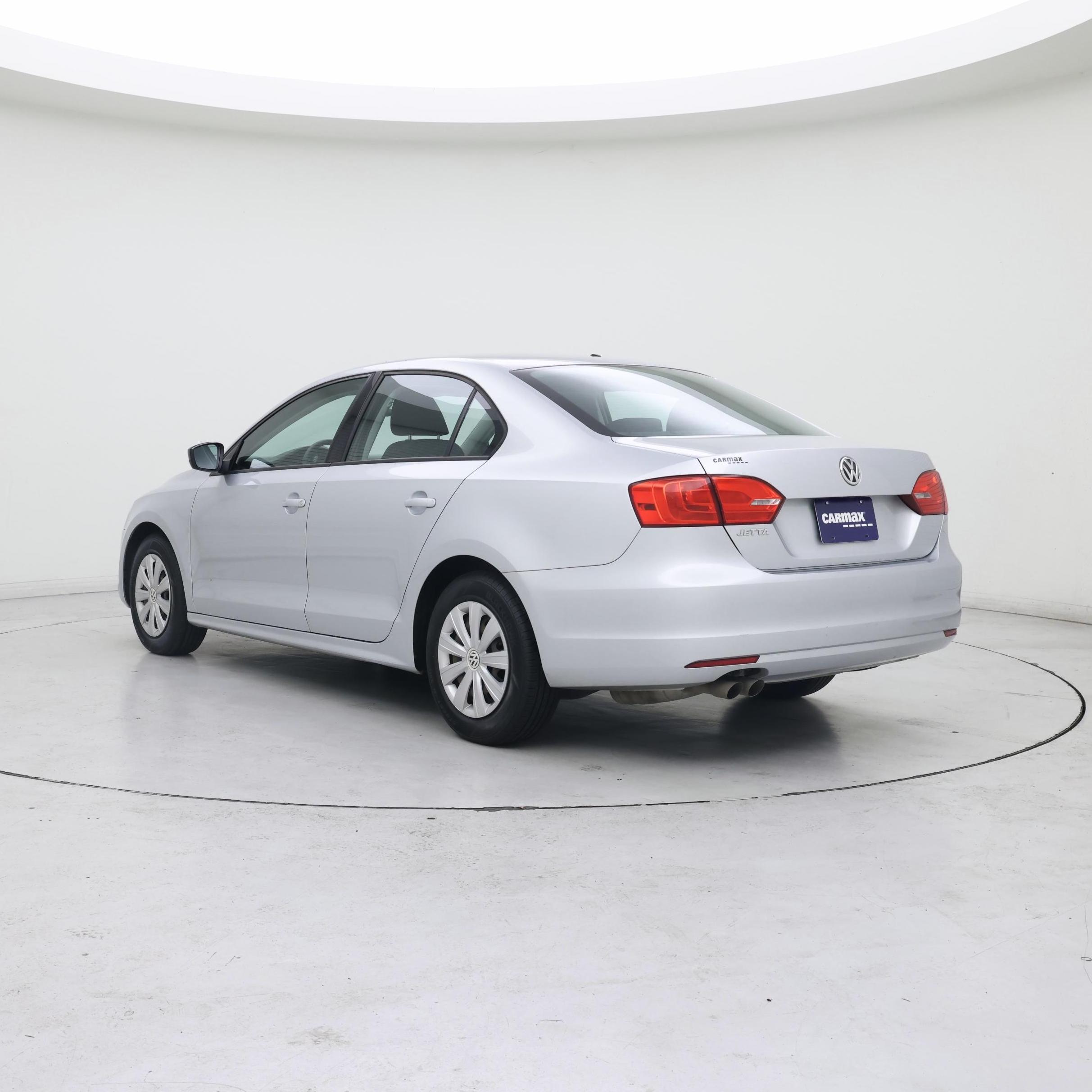 Thumbnail: 2014 Volkswagen Jetta - 2