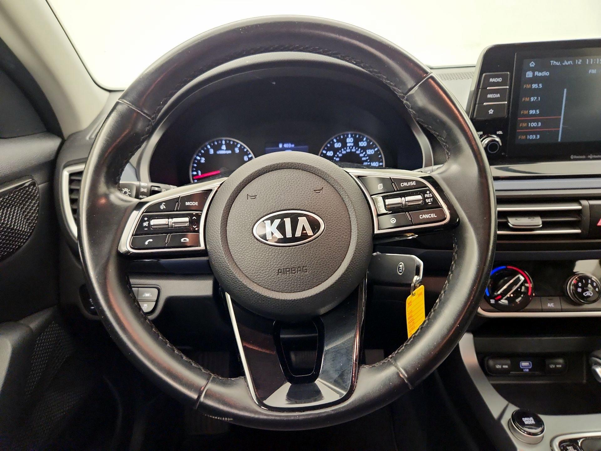 Thumbnail: 2021 Kia Seltos - 10