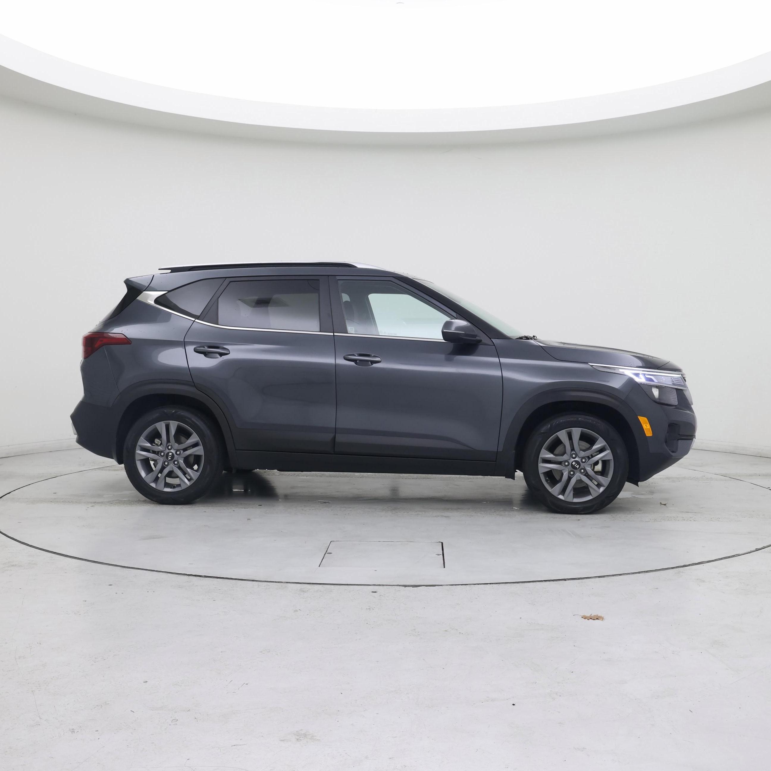 Thumbnail: 2021 Kia Seltos - 7