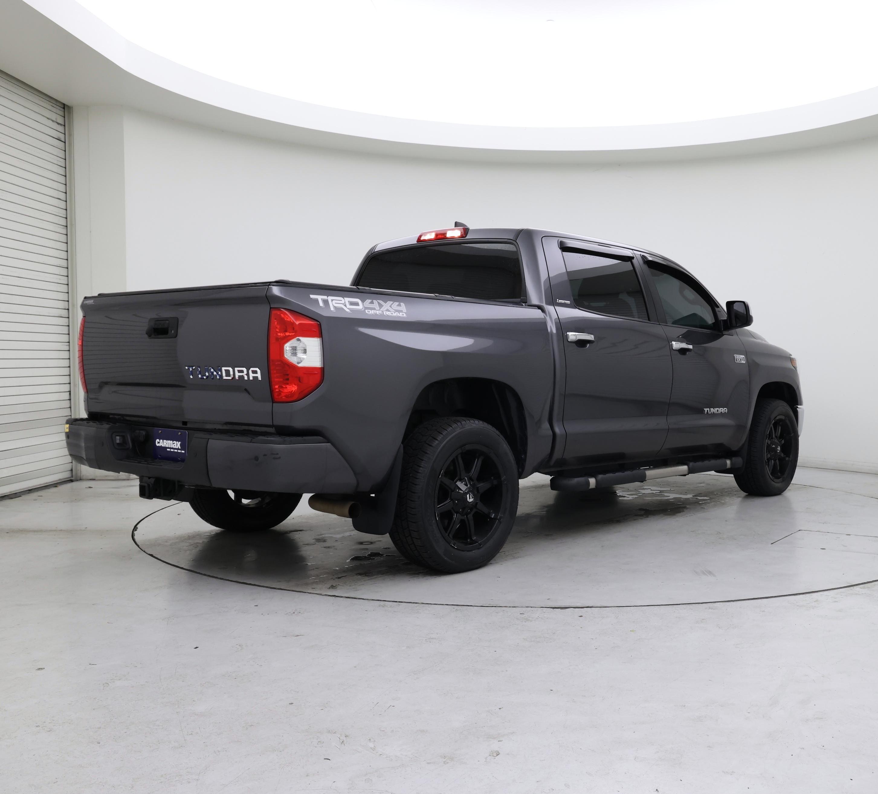 Thumbnail: 2020 Toyota Tundra - 8